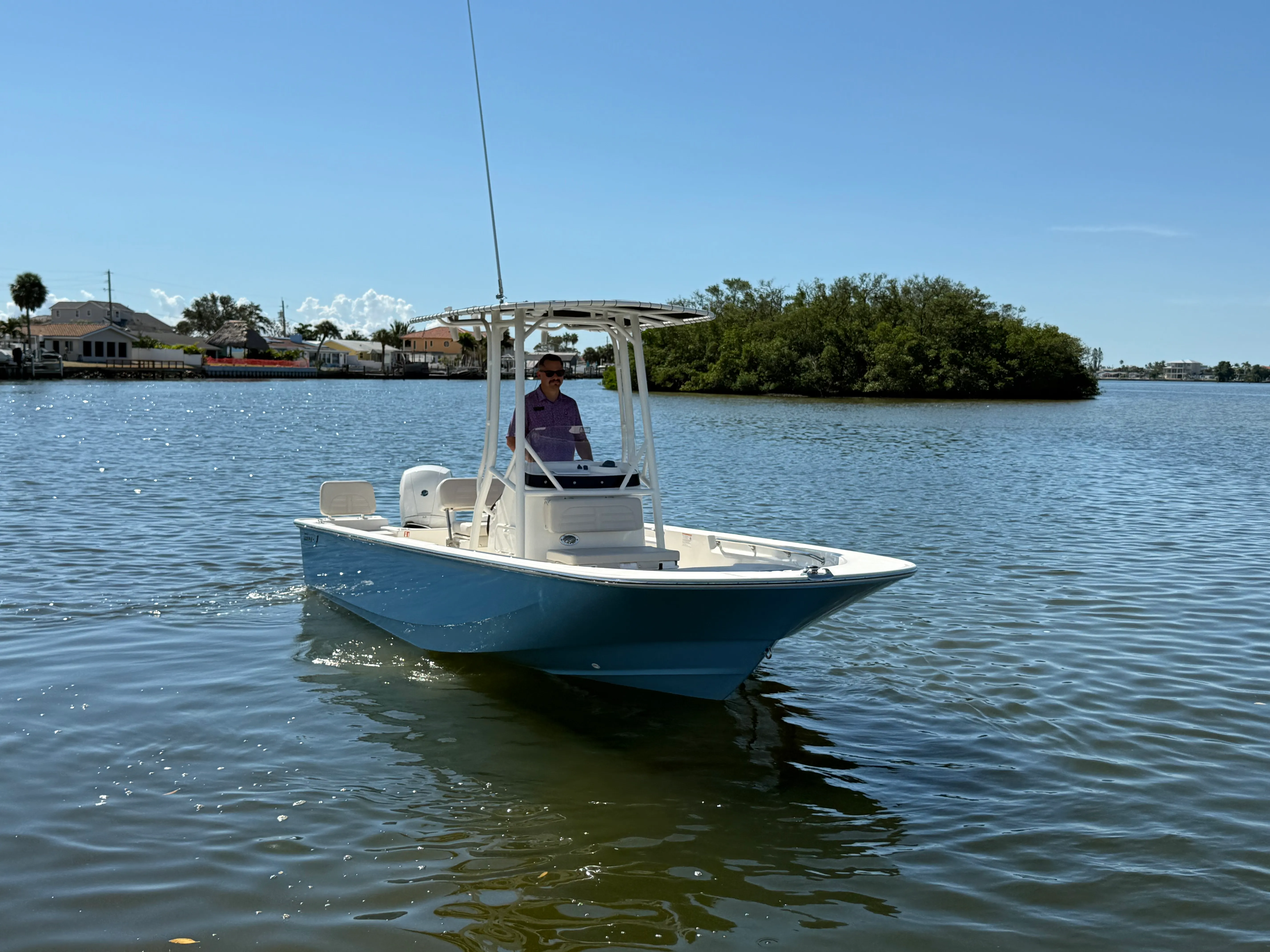 2026 Boston Whaler 190 Montauk Image Thumbnail #9