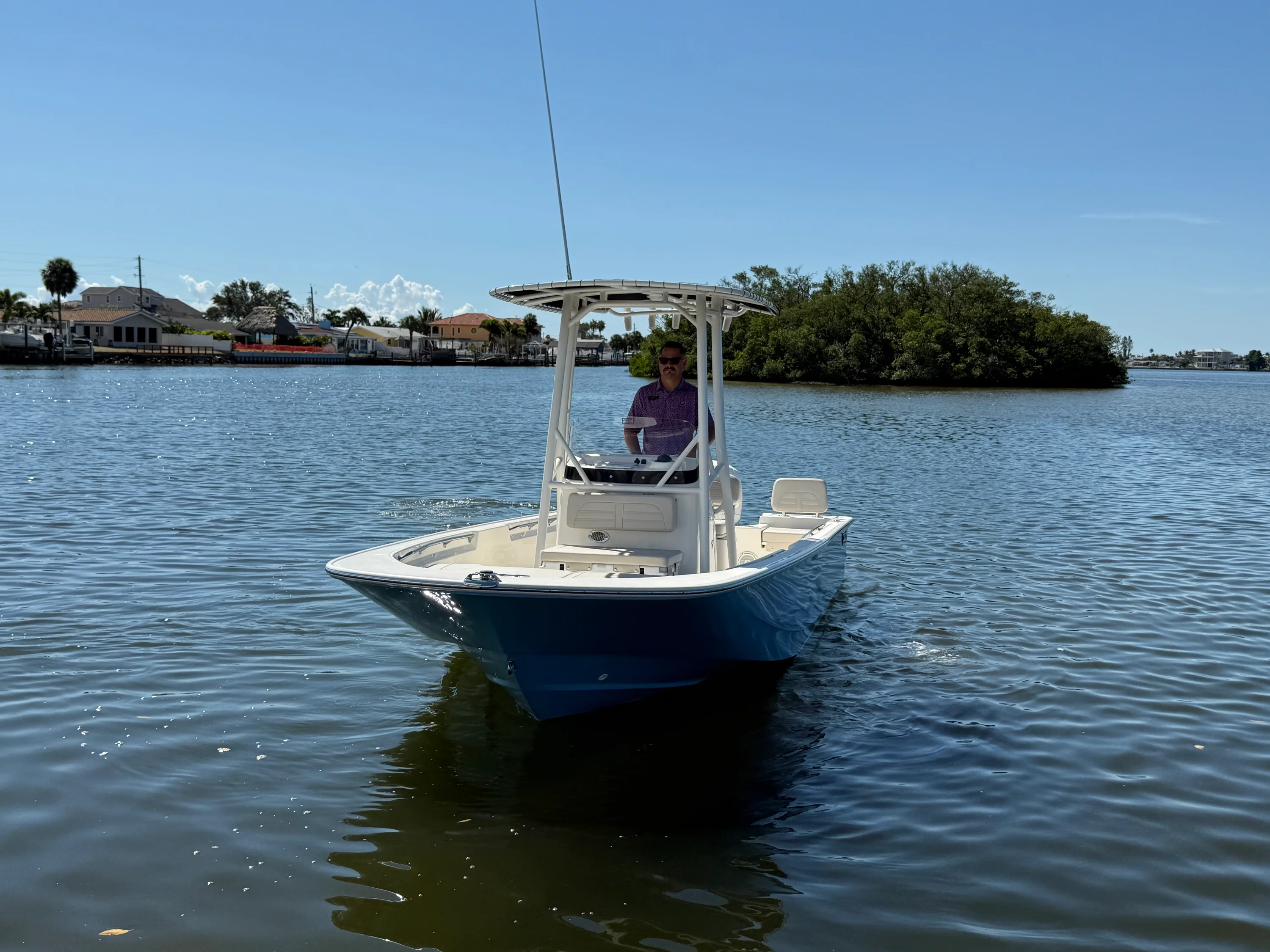2026 Boston Whaler 190 Montauk Image Thumbnail #11