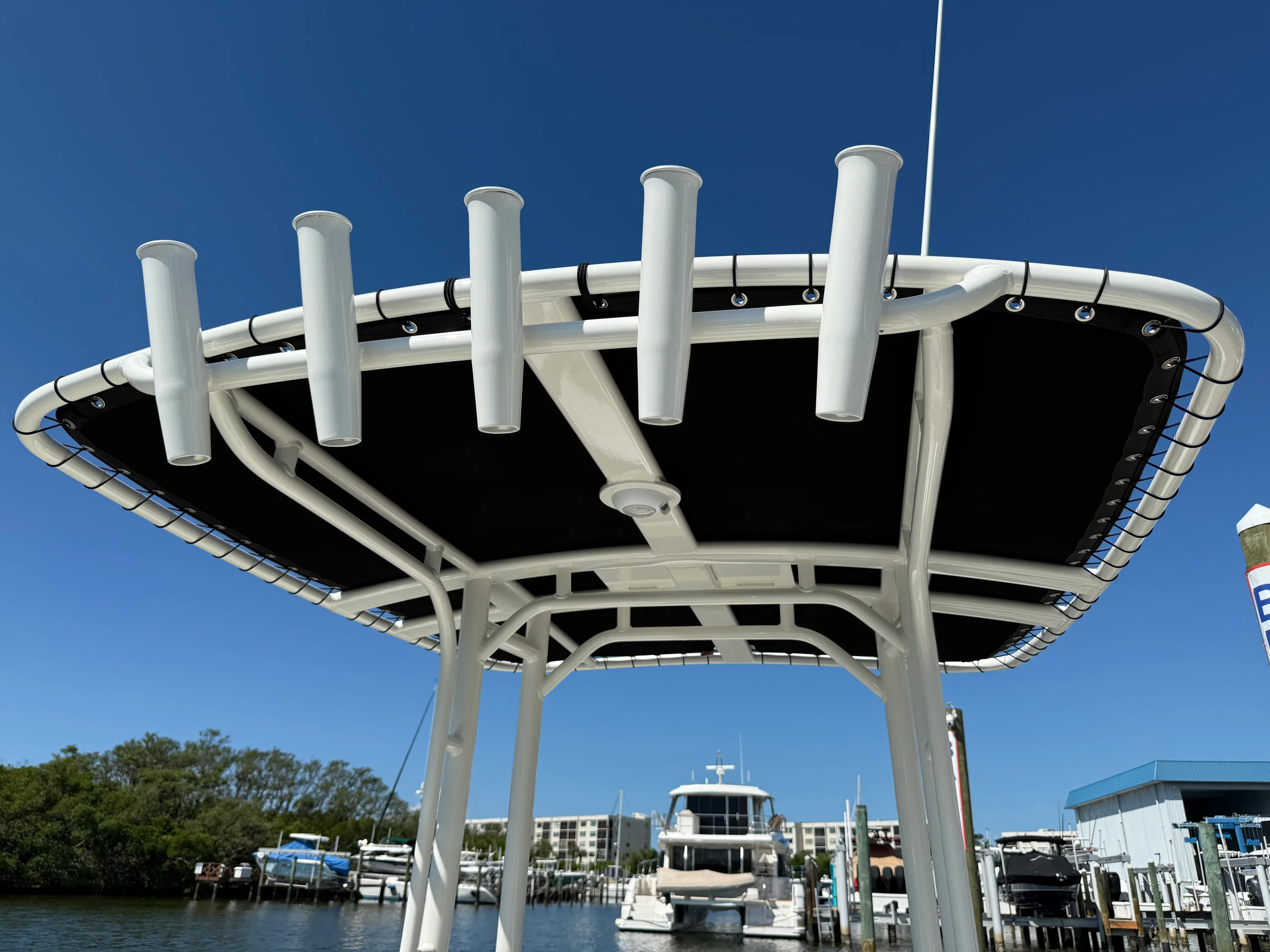 2026 Boston Whaler 190 Montauk Image Thumbnail #19