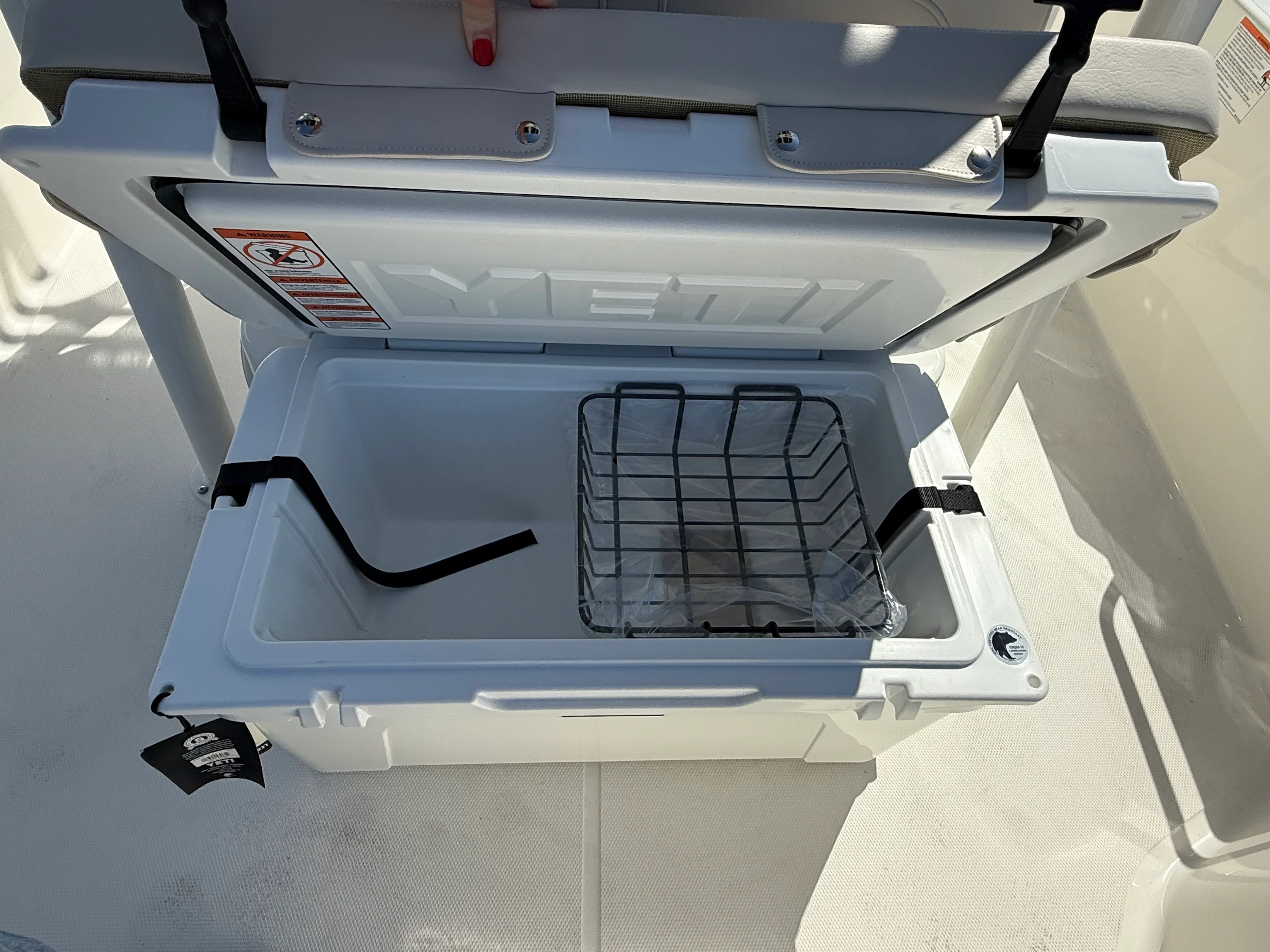 2026 Boston Whaler 190 Montauk Image Thumbnail #24