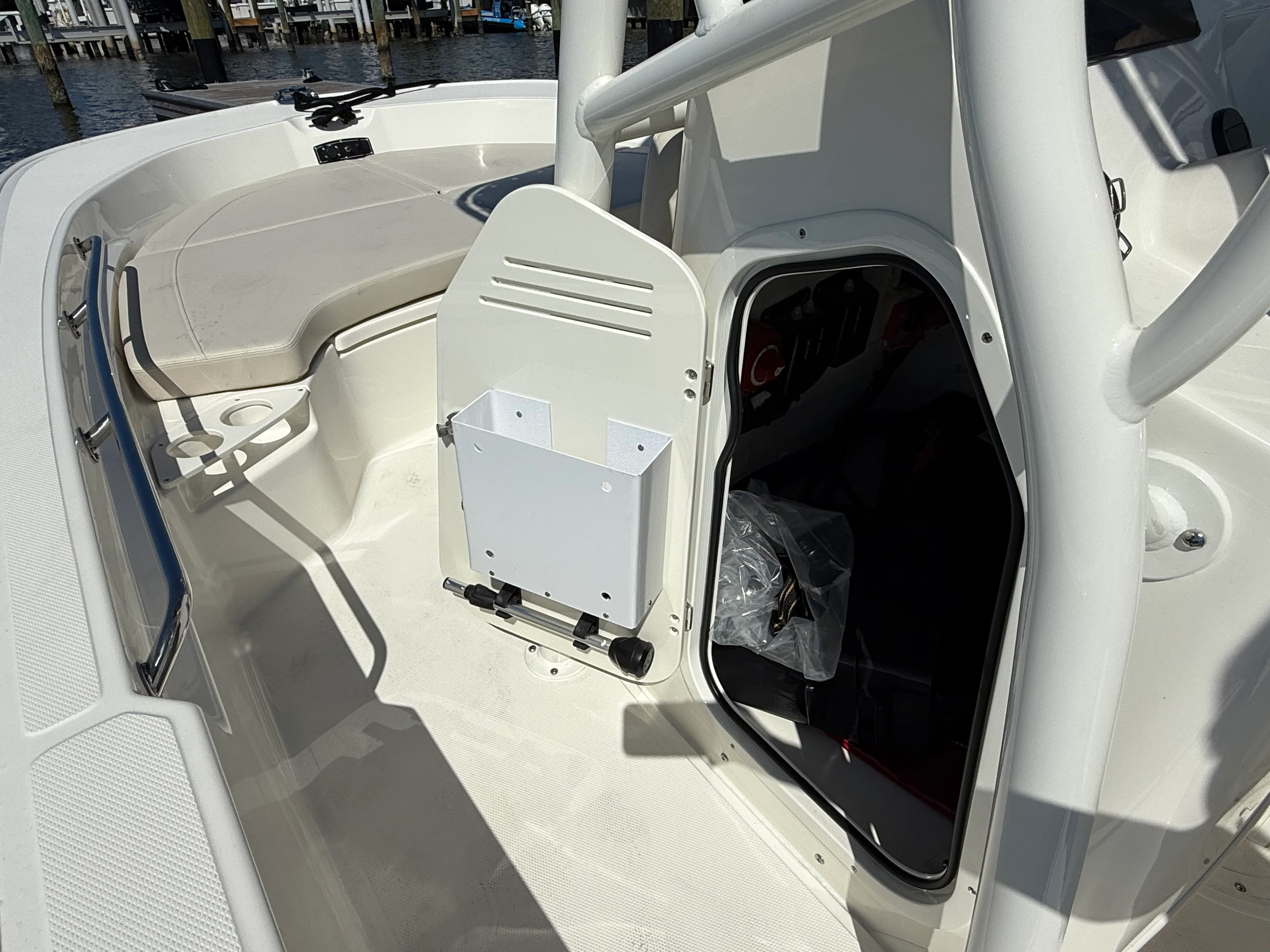 2026 Boston Whaler 190 Montauk Image Thumbnail #20