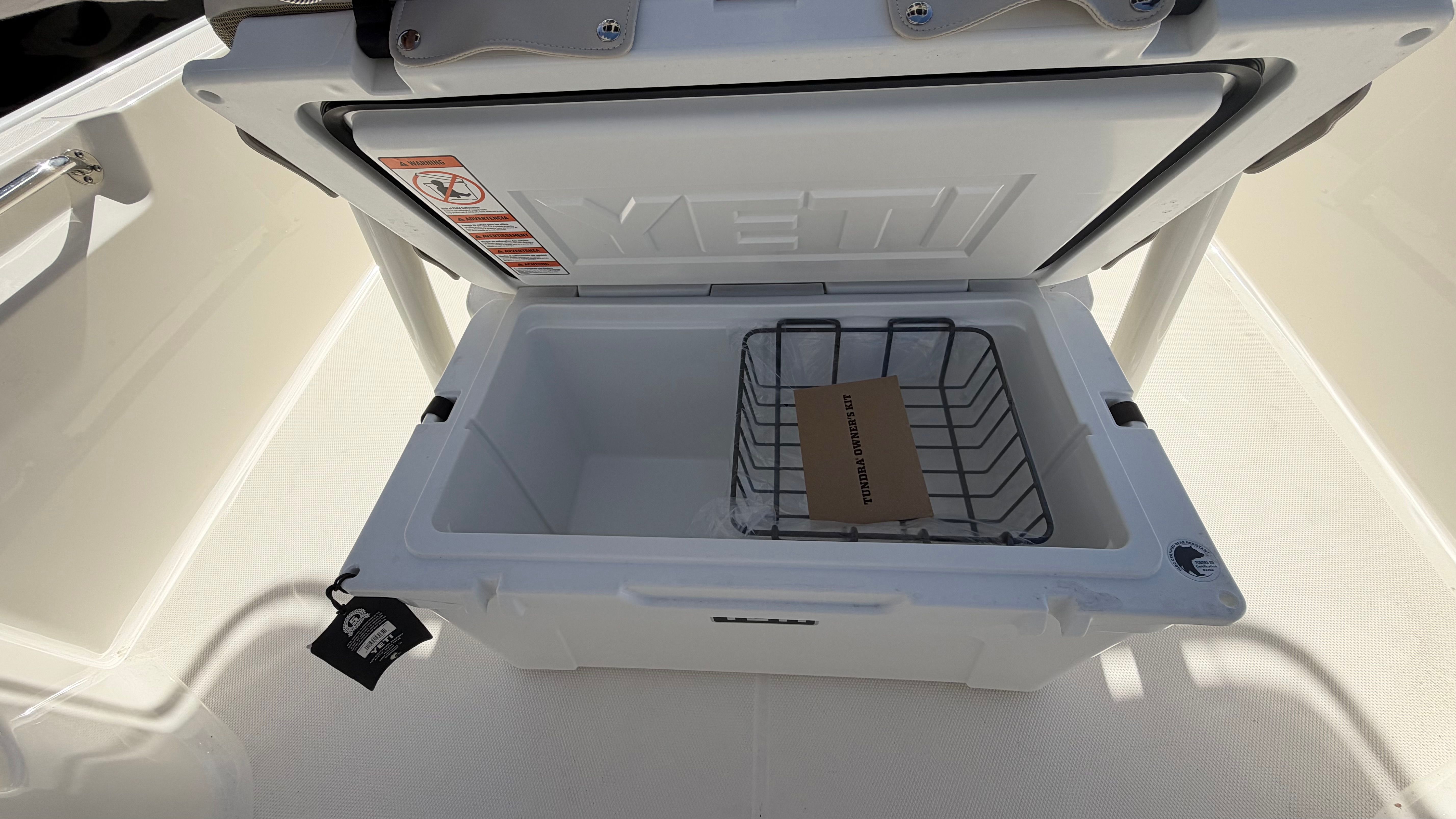 2026 Boston Whaler 190 Montauk Image Thumbnail #17