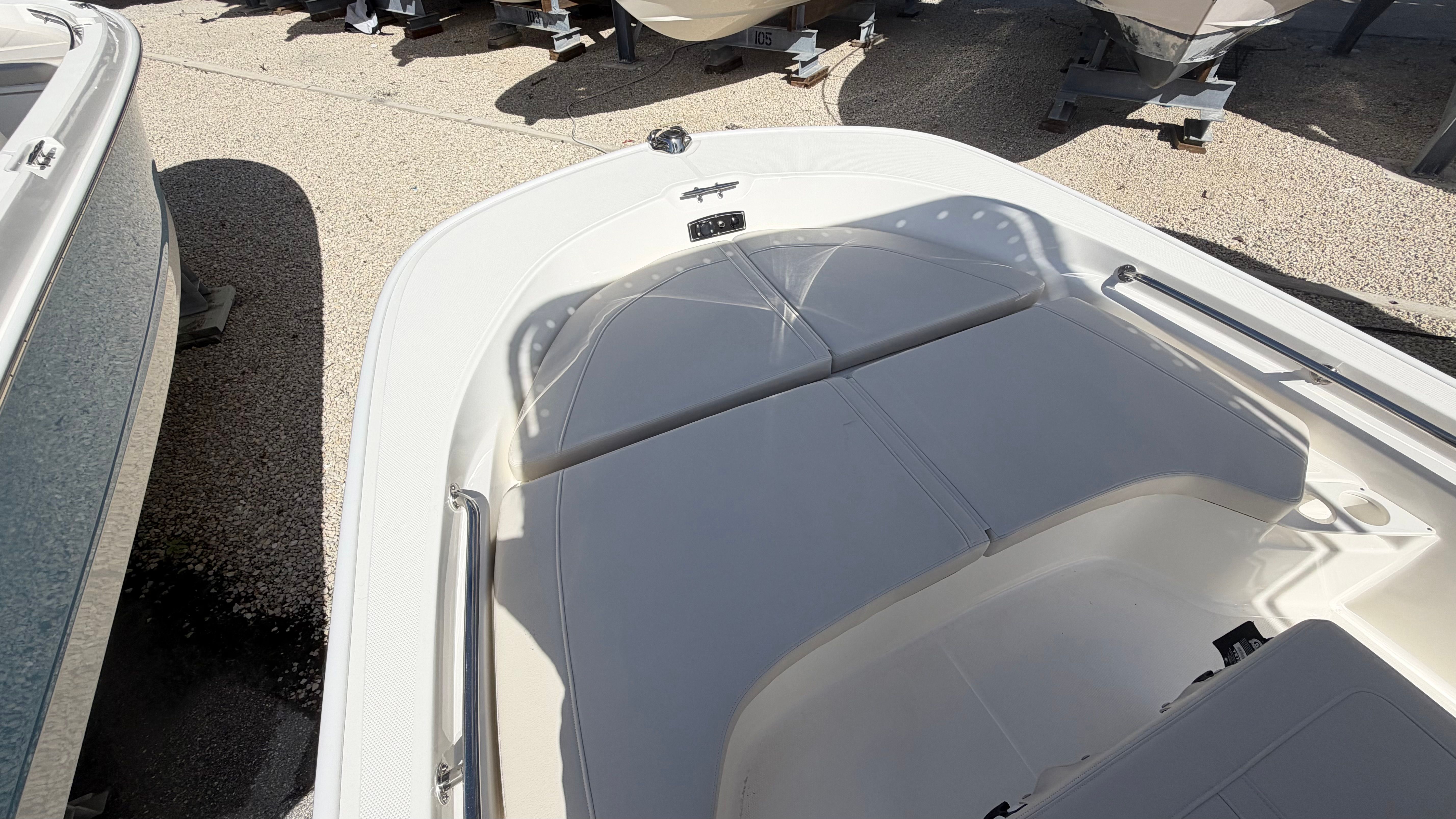 2026 Boston Whaler 190 Montauk Image Thumbnail #13