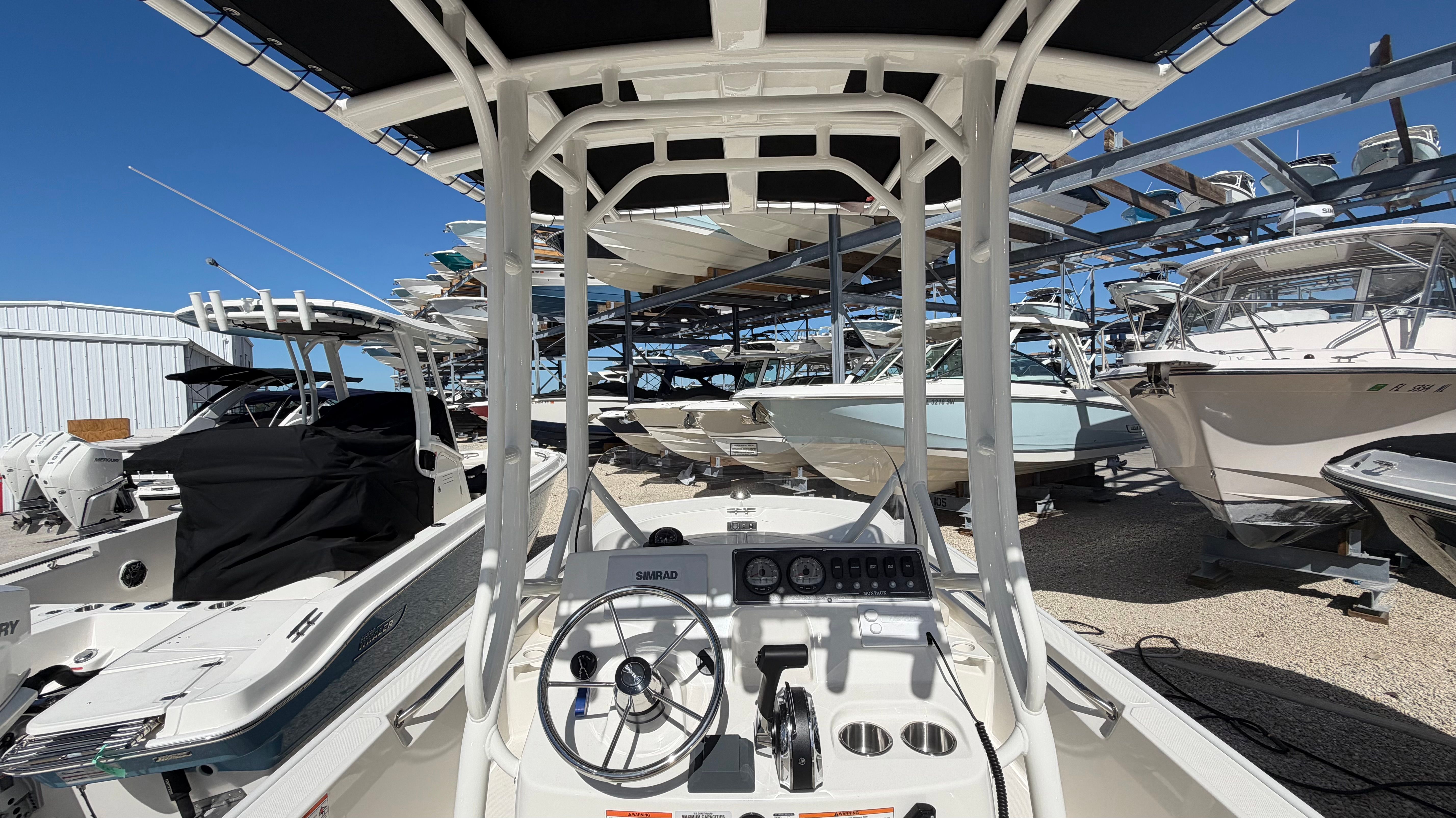 2026 Boston Whaler 190 Montauk Image Thumbnail #10