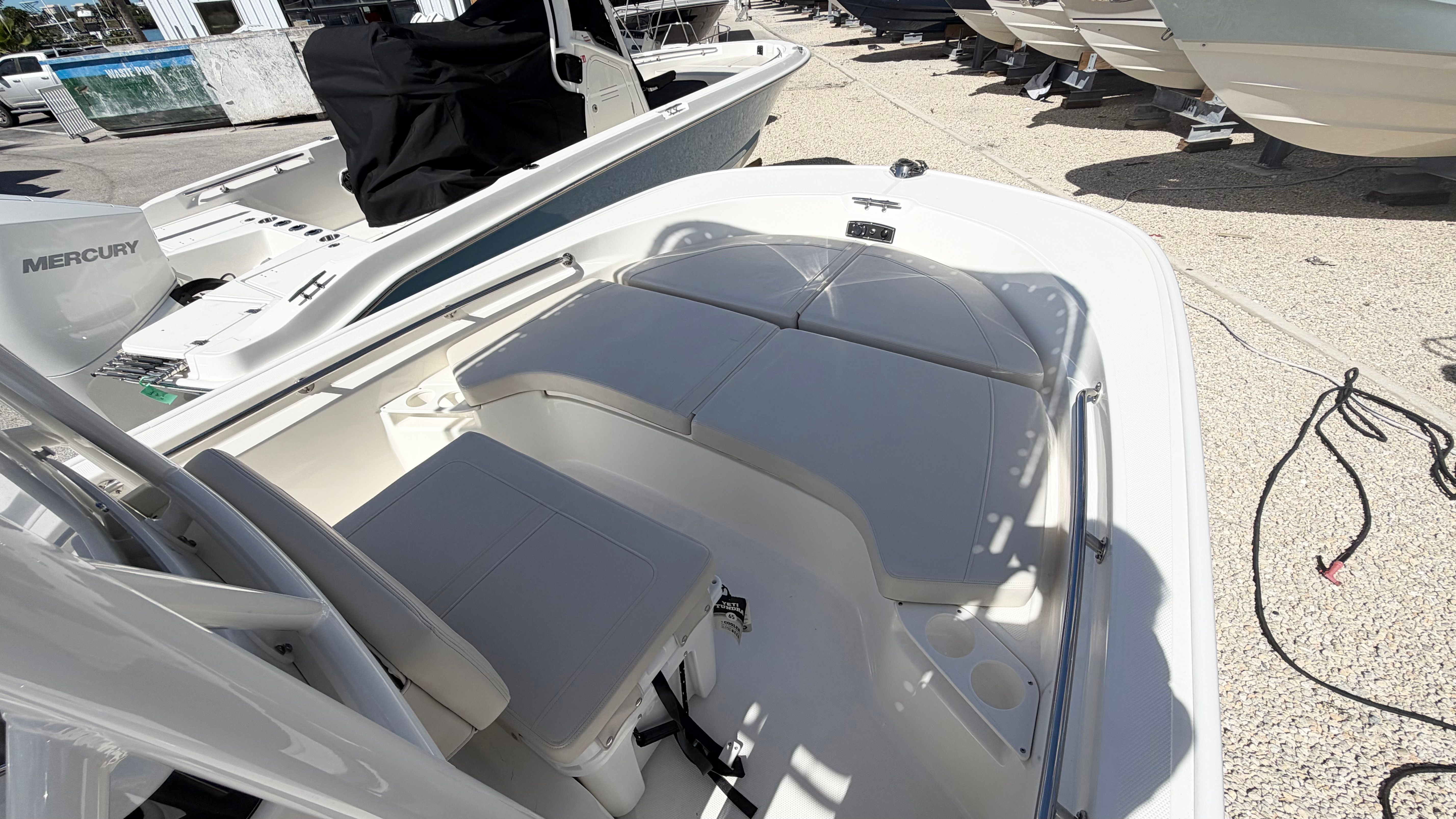 2026 Boston Whaler 190 Montauk Image Thumbnail #11
