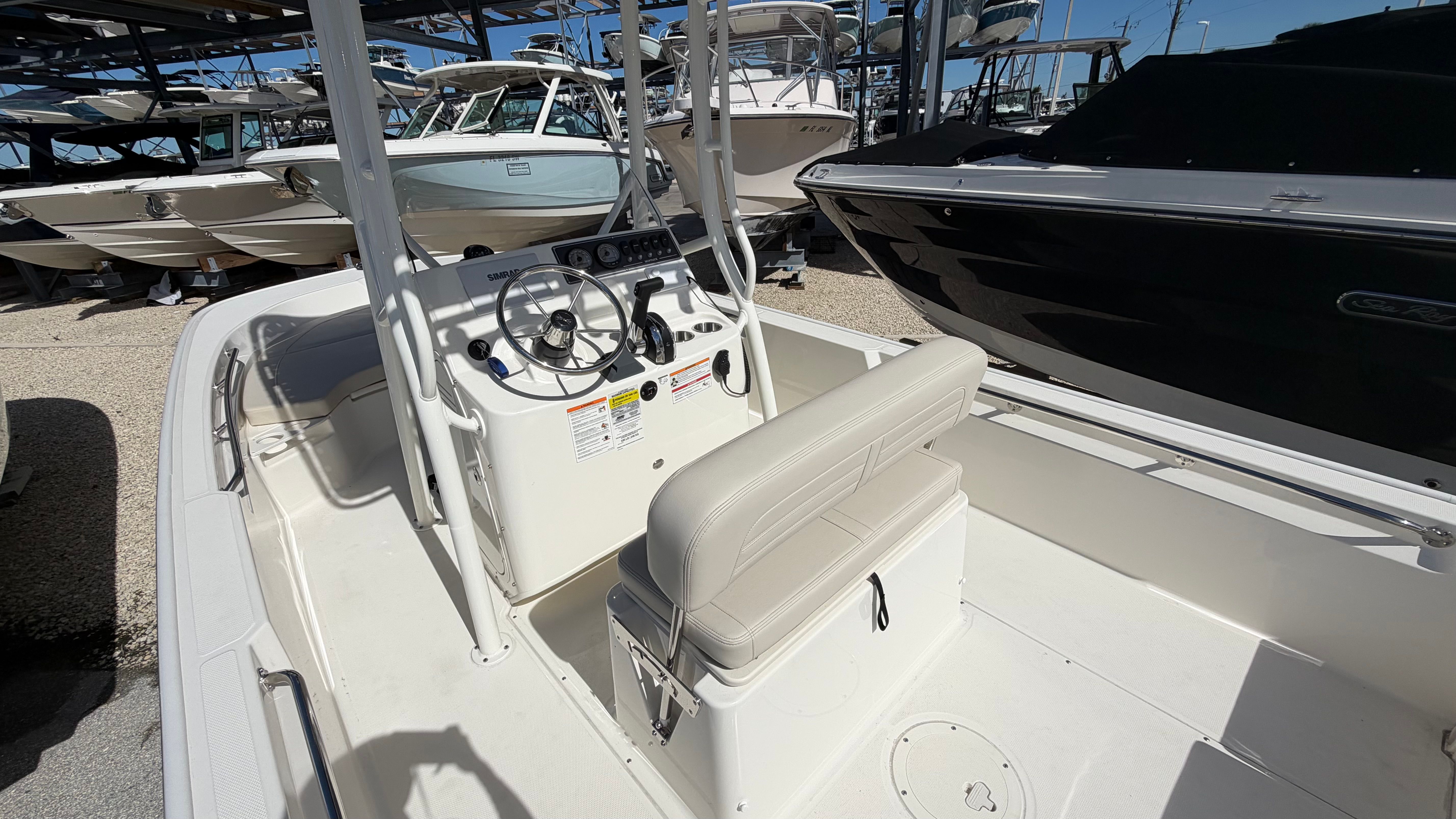 2026 Boston Whaler 190 Montauk Image Thumbnail #5
