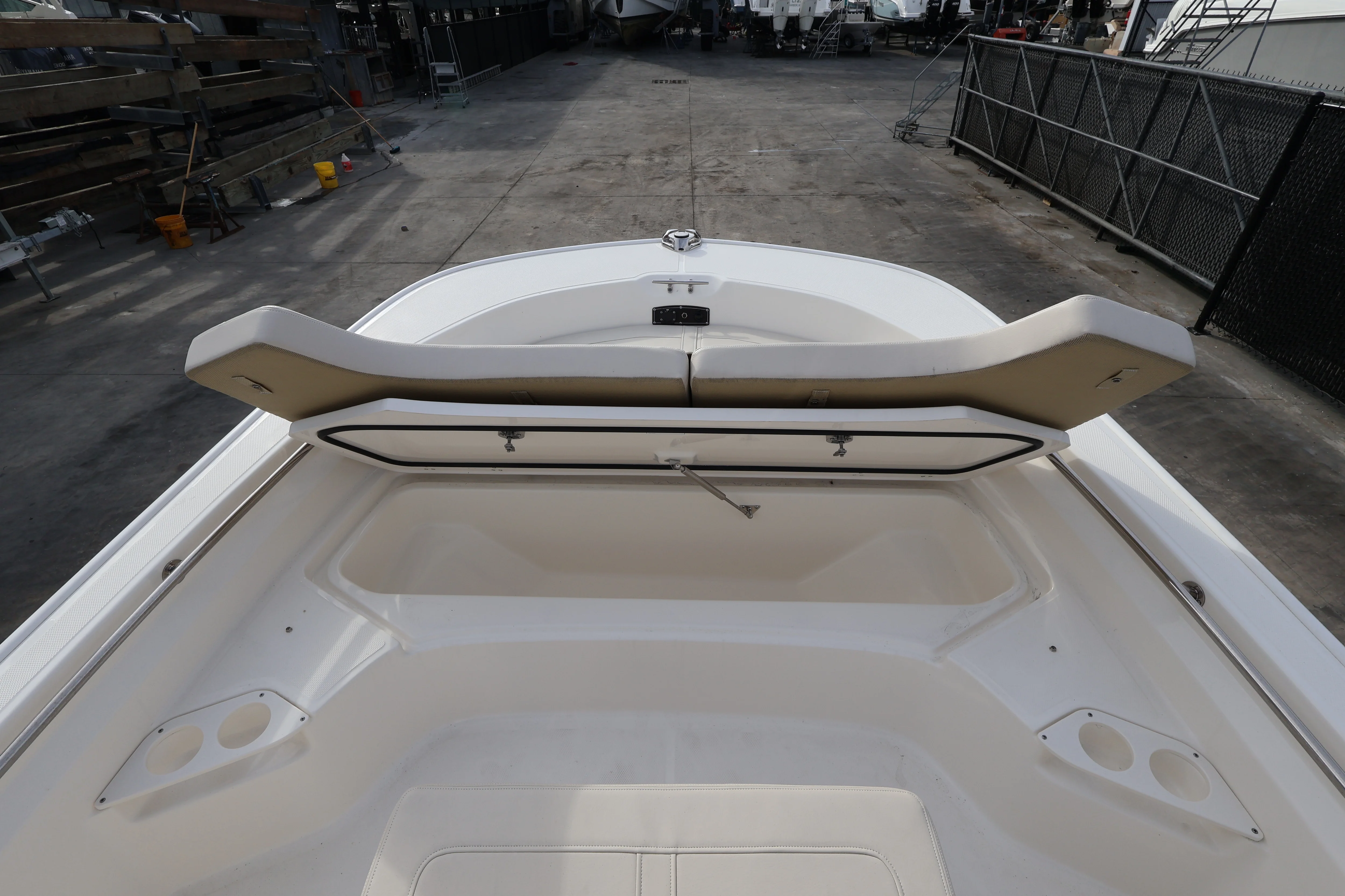 2026 Boston Whaler 190 Montauk Image Thumbnail #19