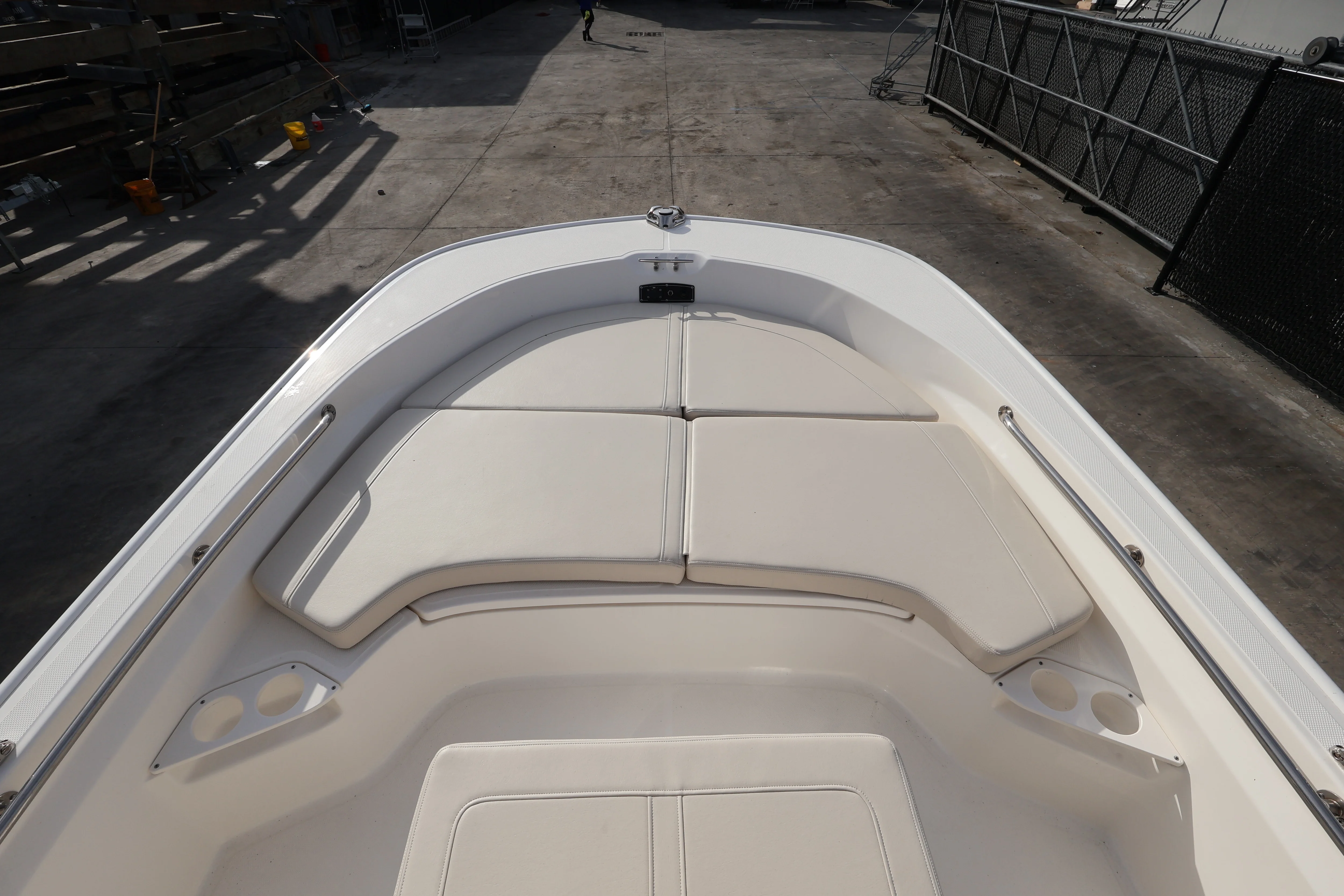 2026 Boston Whaler 190 Montauk Image Thumbnail #7