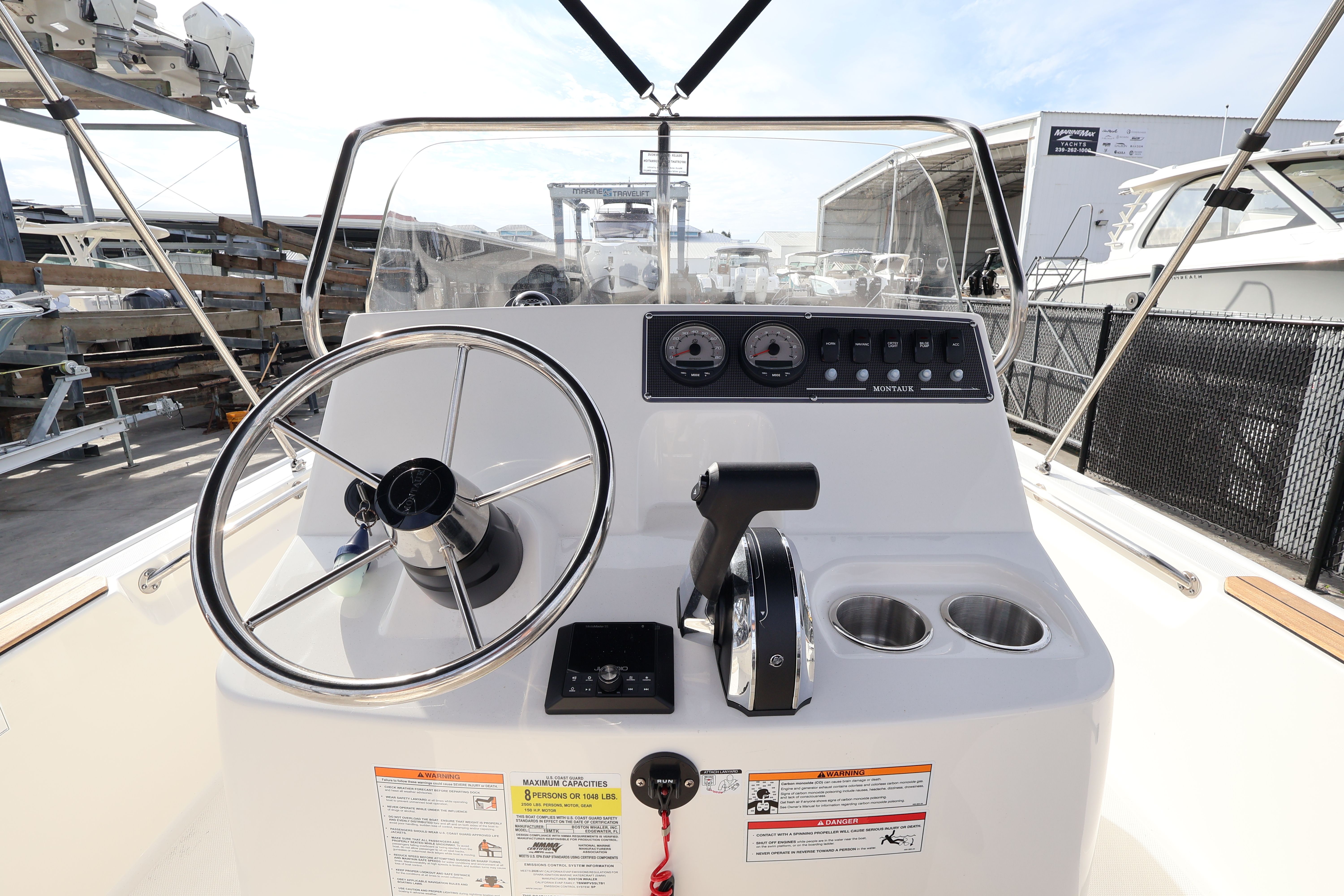 2026 Boston Whaler 190 Montauk Image Thumbnail #15