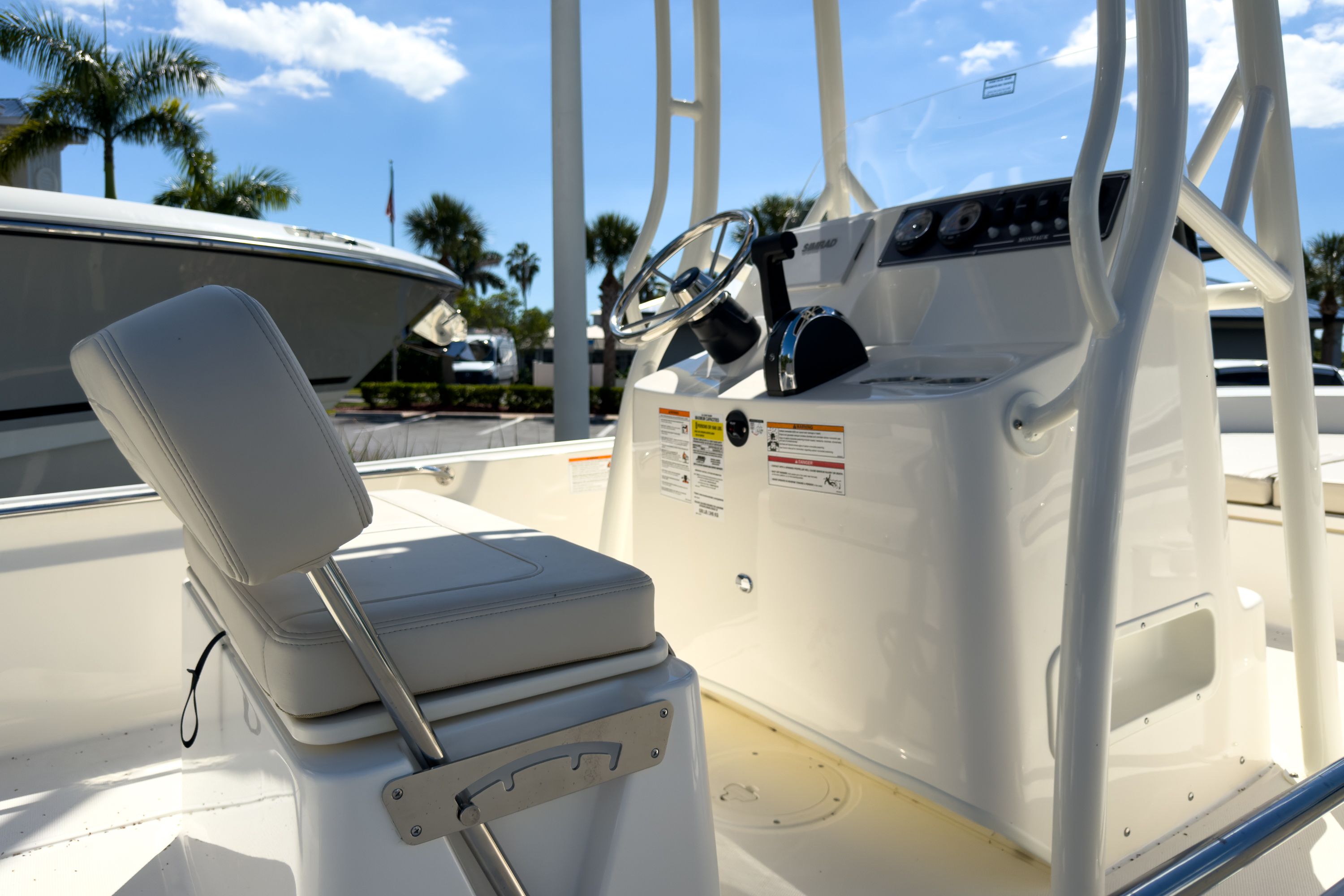 2026 Boston Whaler 190 Montauk Image Thumbnail #8
