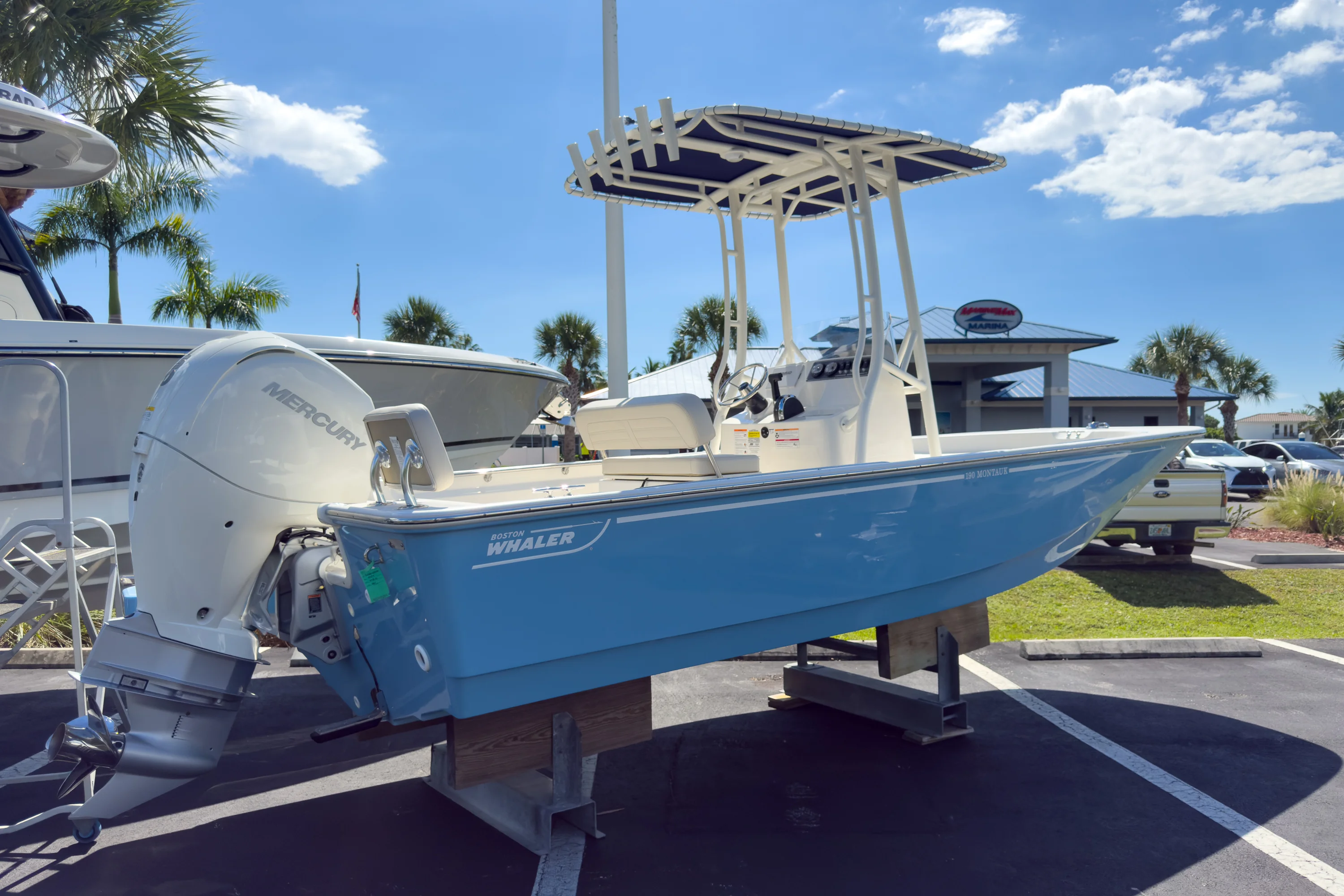 2026 Boston Whaler 190 Montauk Image Thumbnail #1