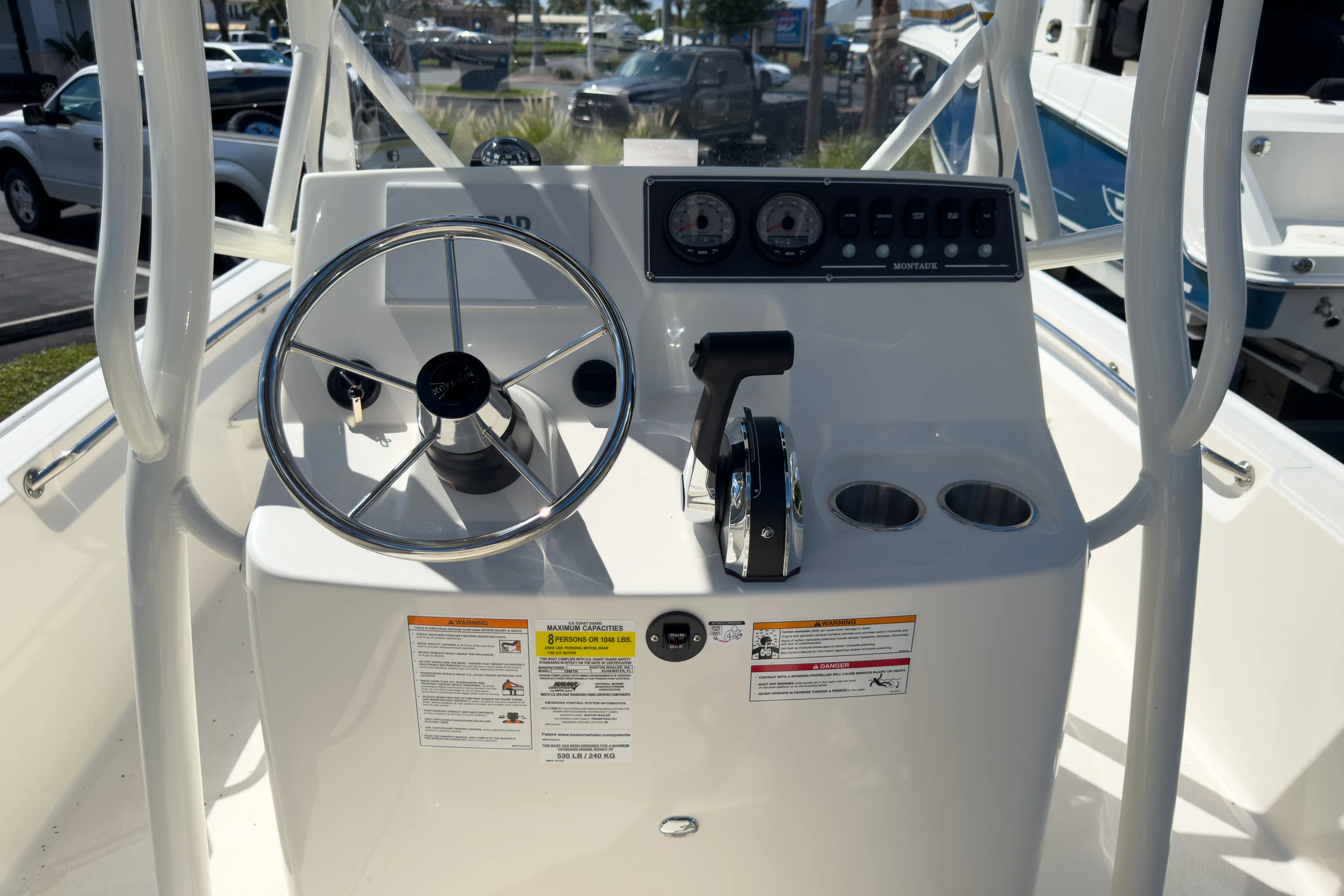 2026 Boston Whaler 190 Montauk Image Thumbnail #10