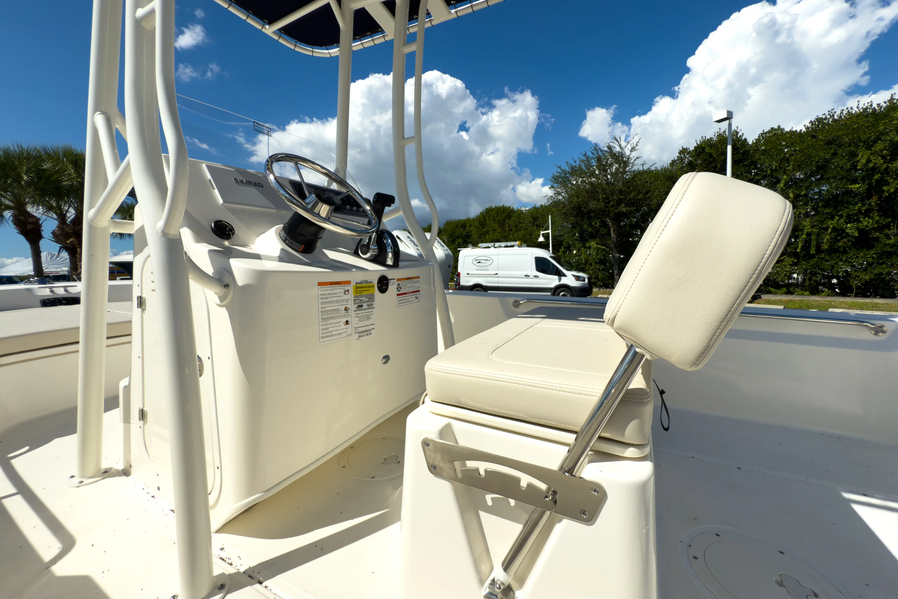 2026 Boston Whaler 190 Montauk Image Thumbnail #9