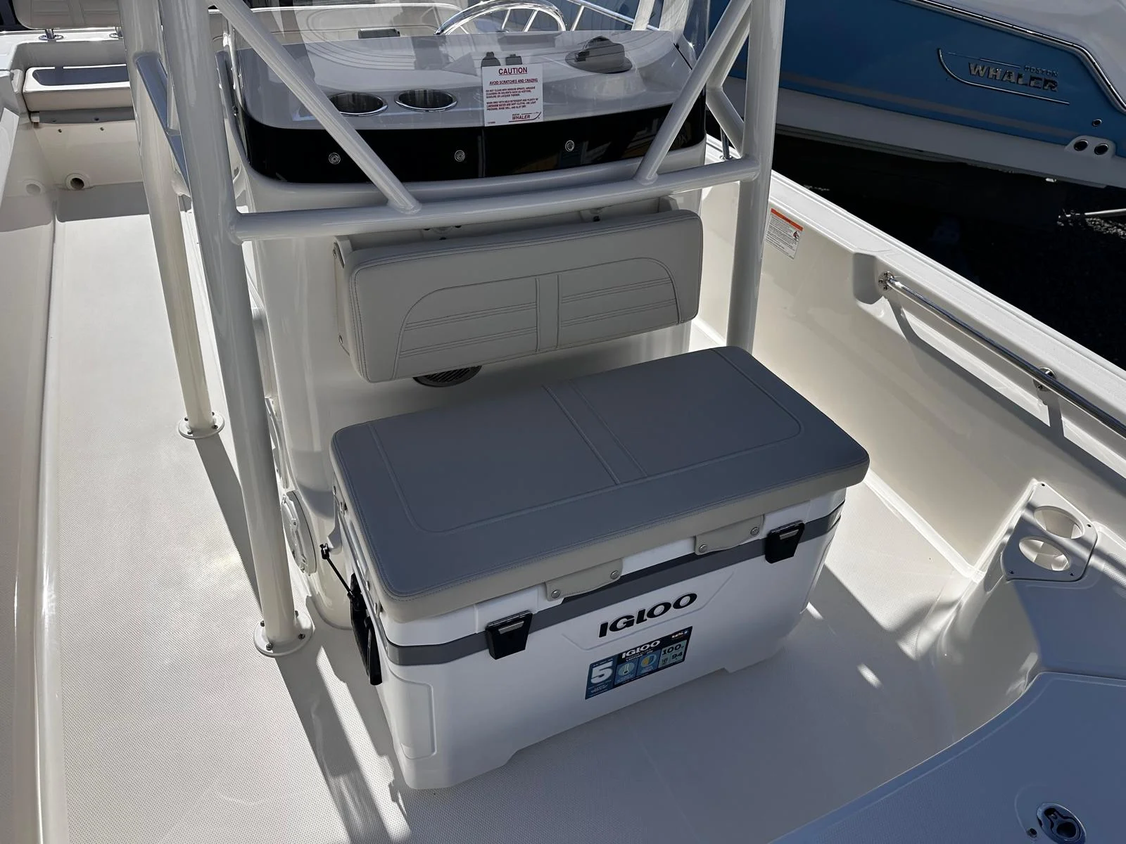 2026 Boston Whaler 190 Montauk Image Thumbnail #19
