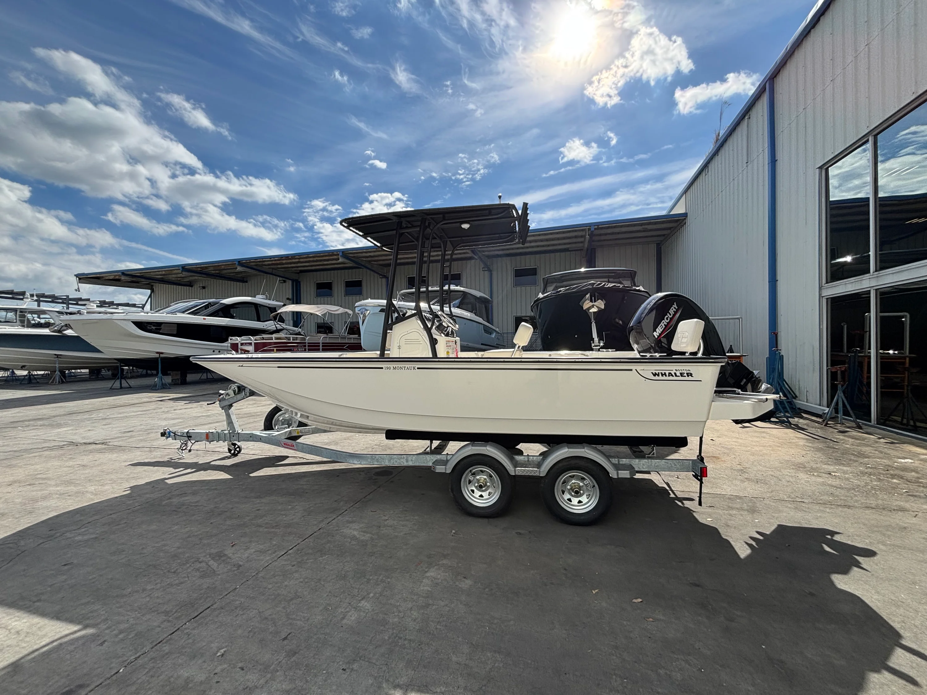 2026 Boston Whaler 190 Montauk Image Thumbnail #0