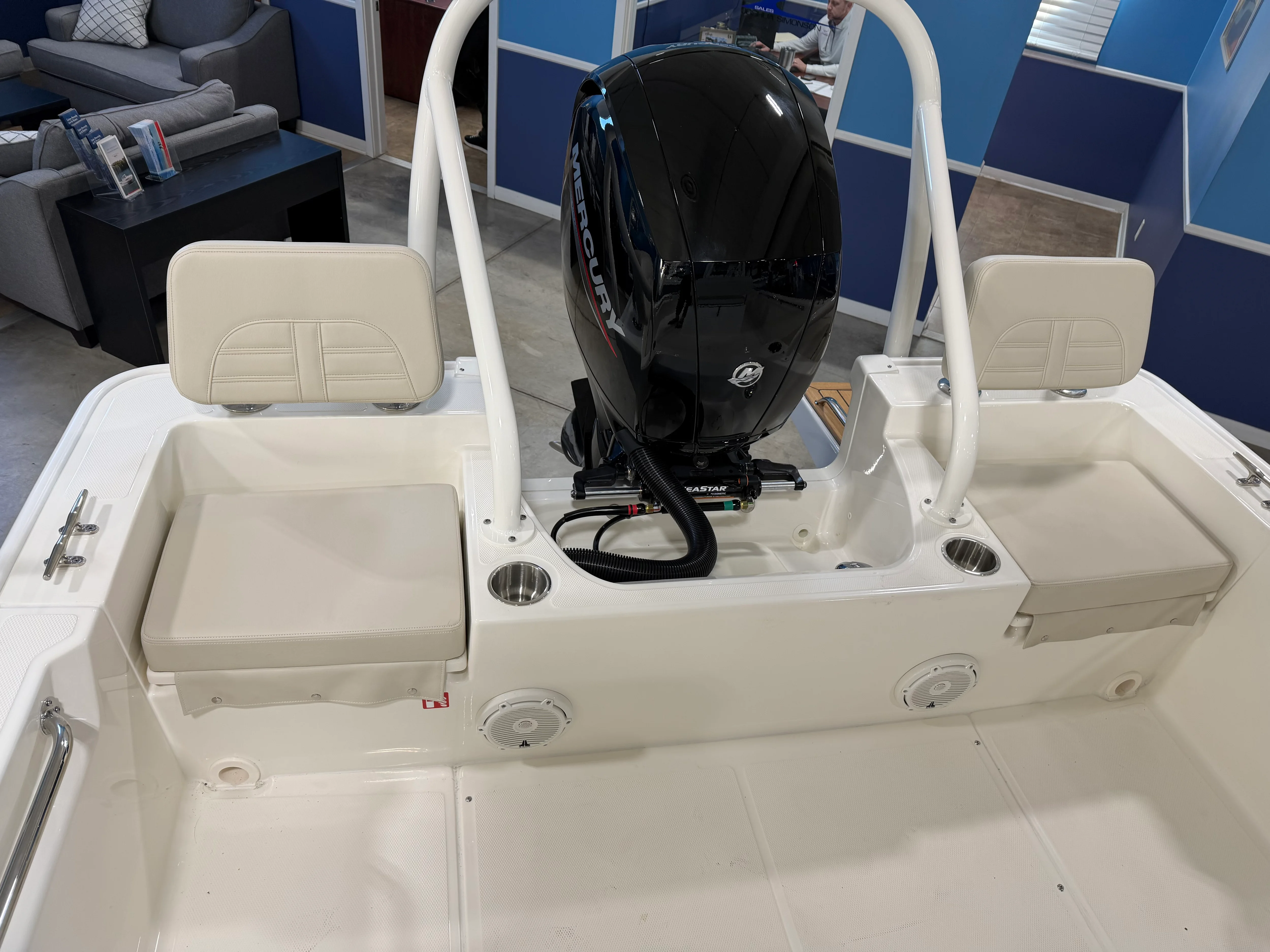 2026 Boston Whaler 190 Montauk Image Thumbnail #5