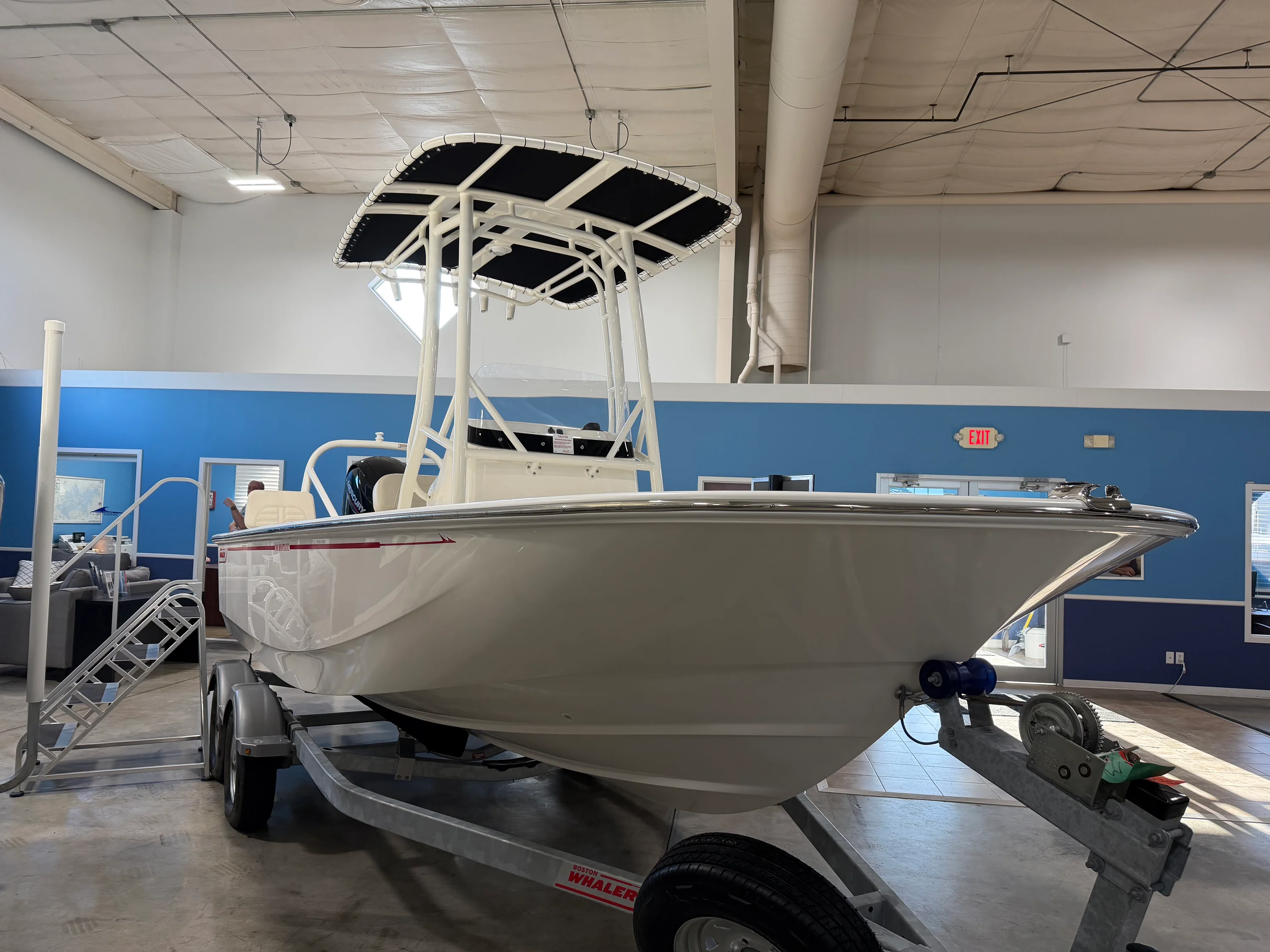 2026 Boston Whaler 190 Montauk Image Thumbnail #1