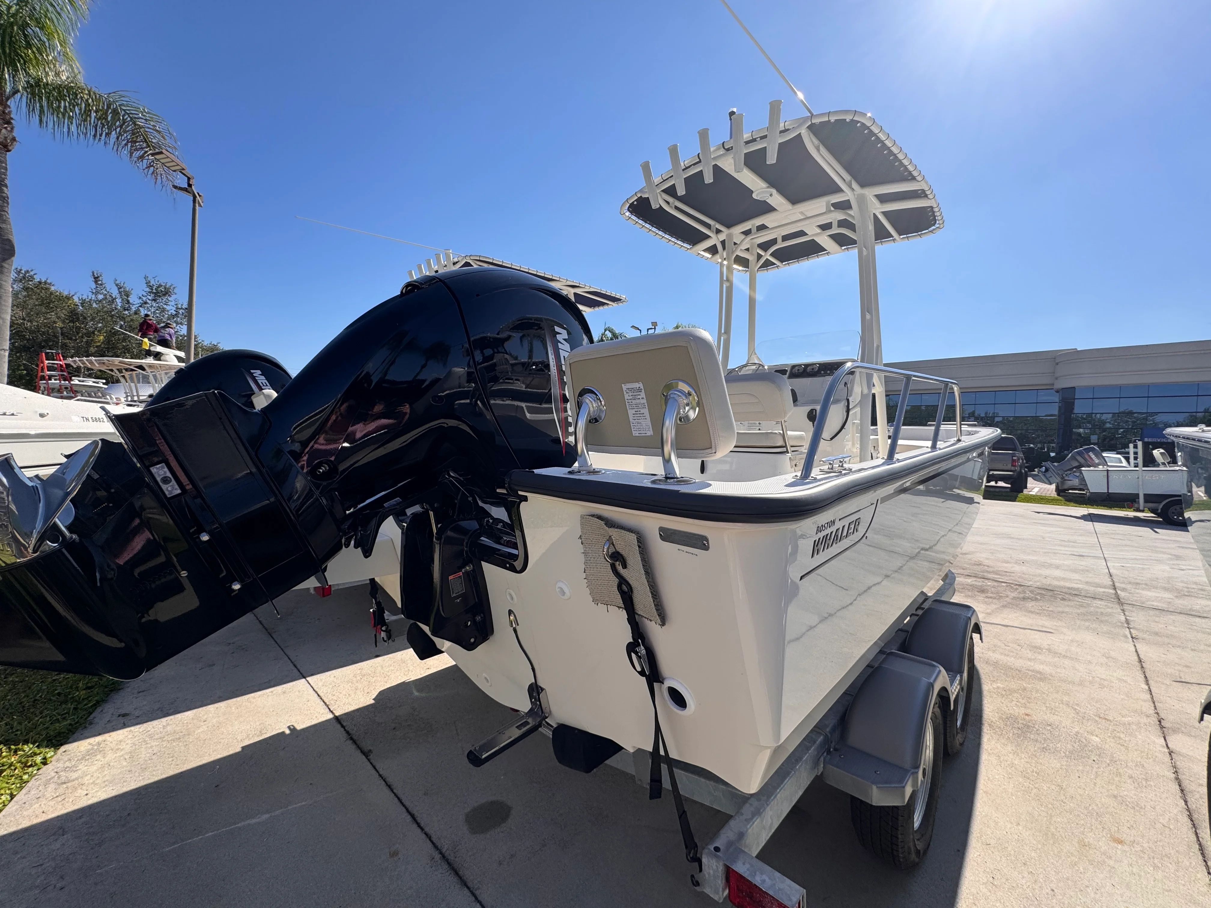 2026 Boston Whaler 190 Montauk Image Thumbnail #3