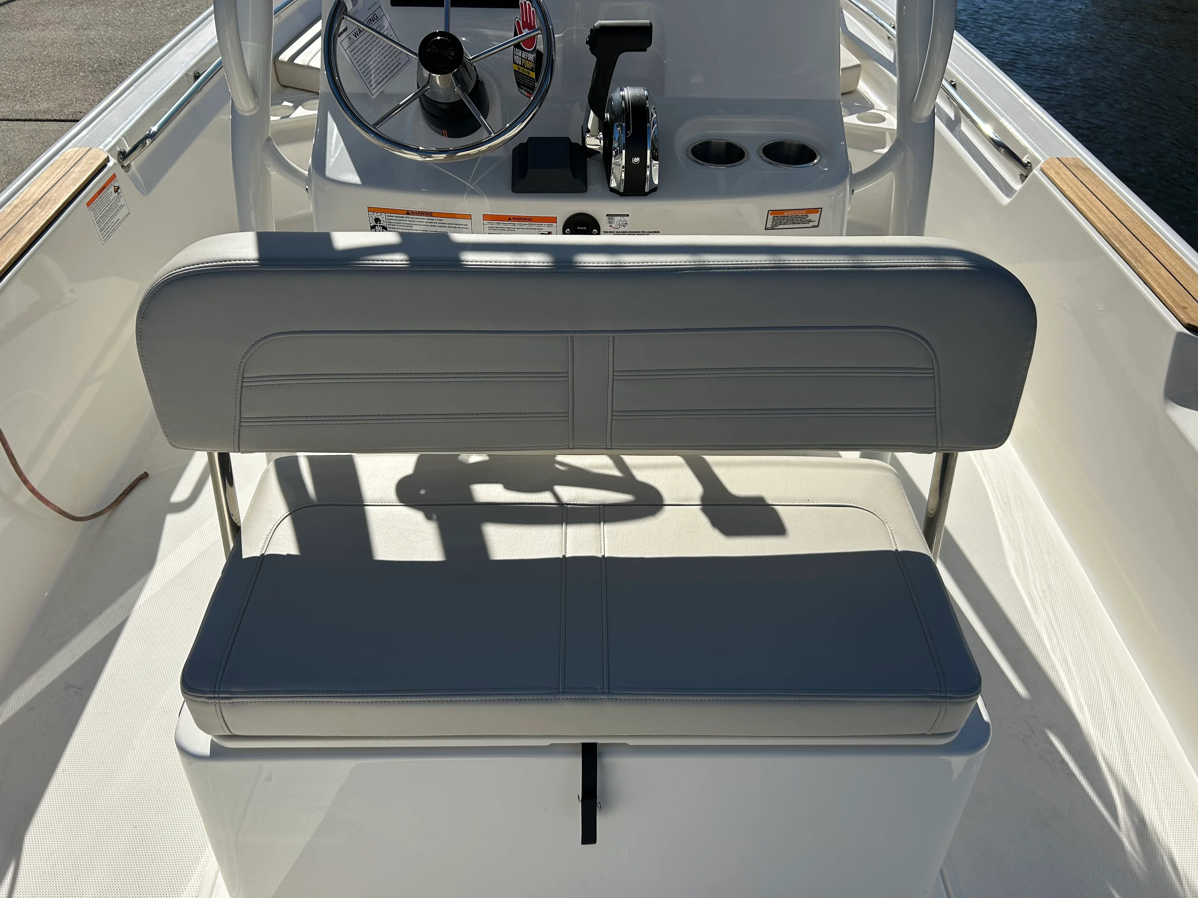 2026 Boston Whaler 190 Montauk Image Thumbnail #10