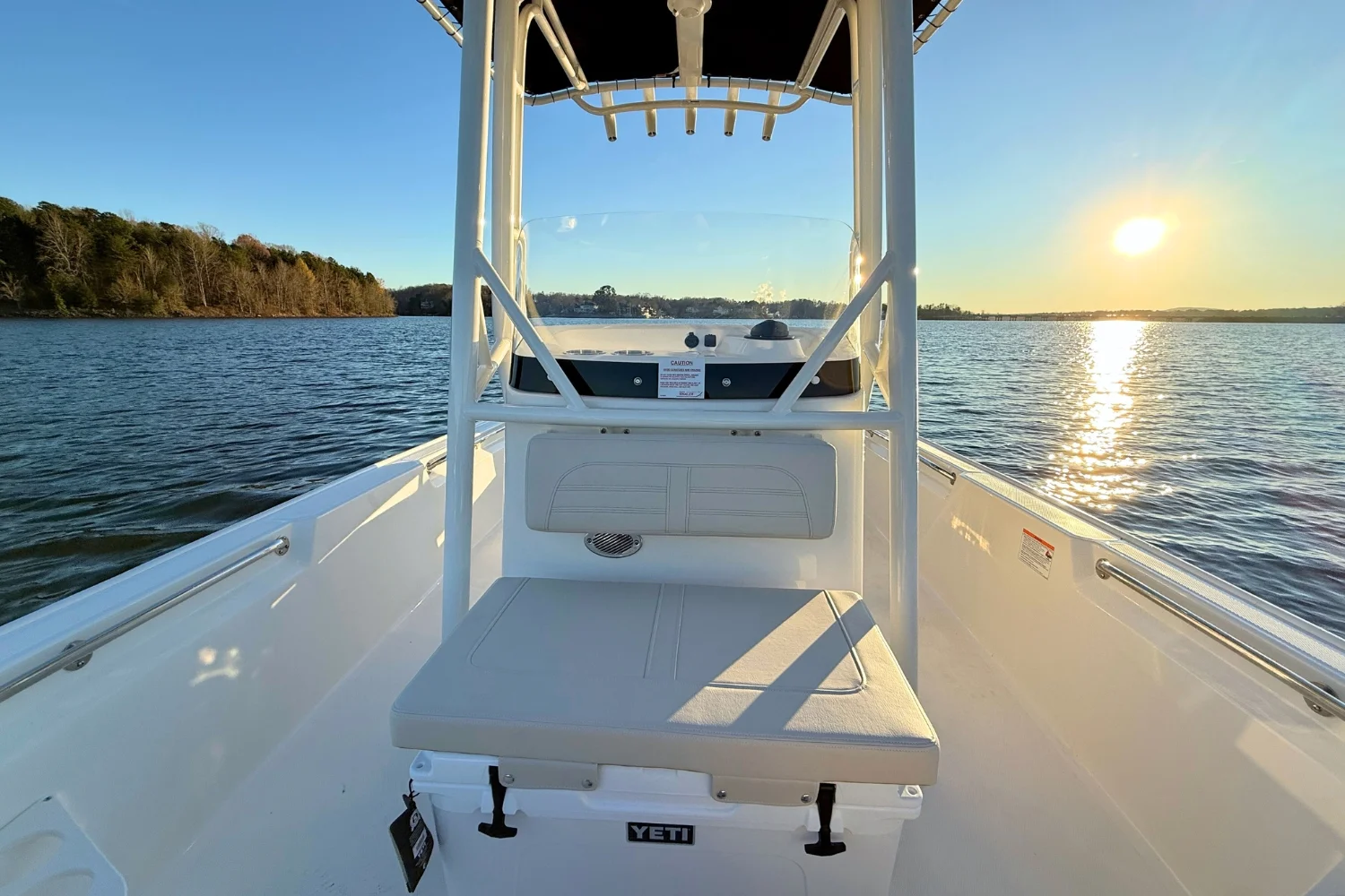 2026 Boston Whaler 190 Montauk Image Thumbnail #18
