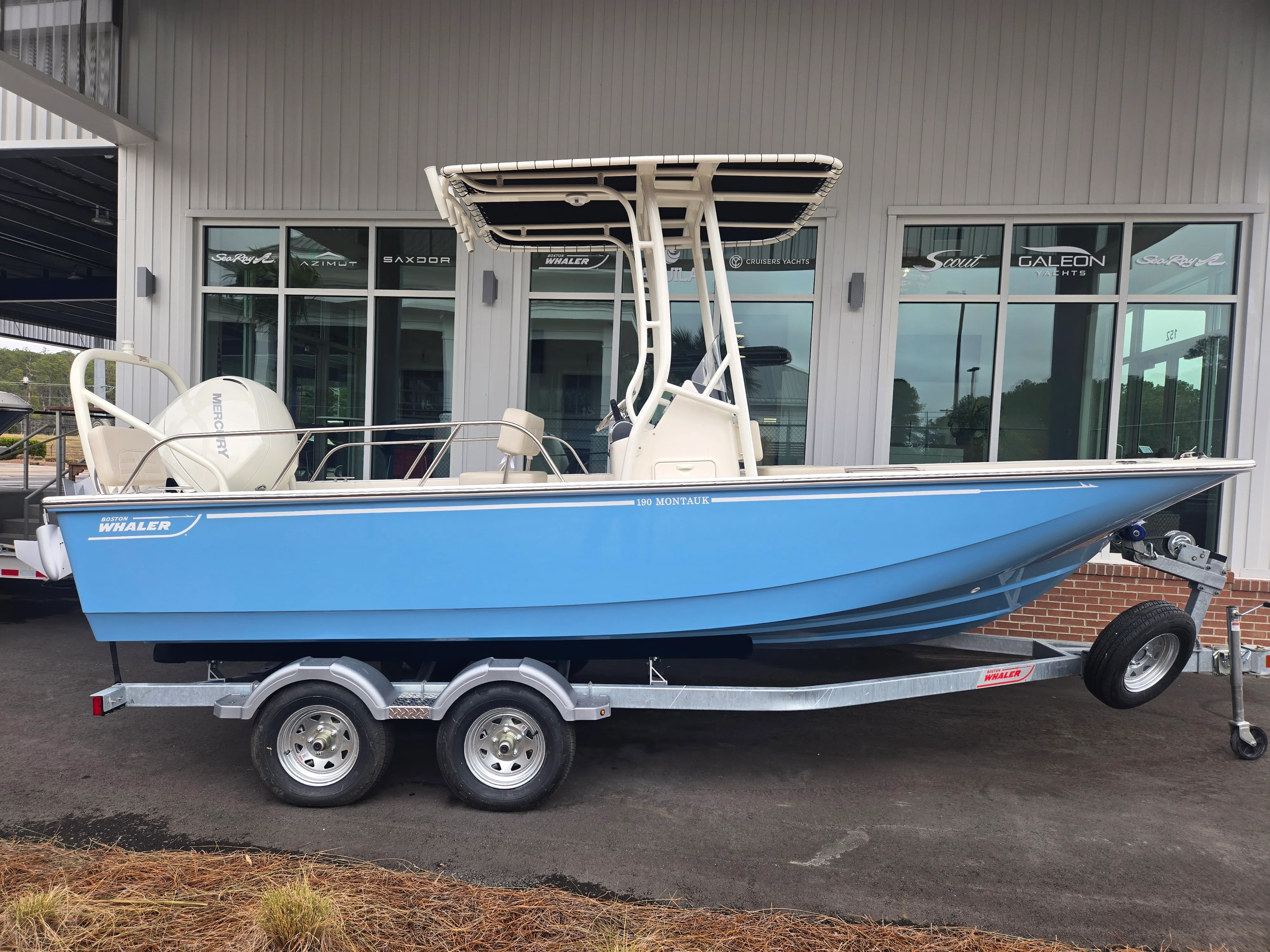 2026 Boston Whaler 190 Montauk Image Thumbnail #0