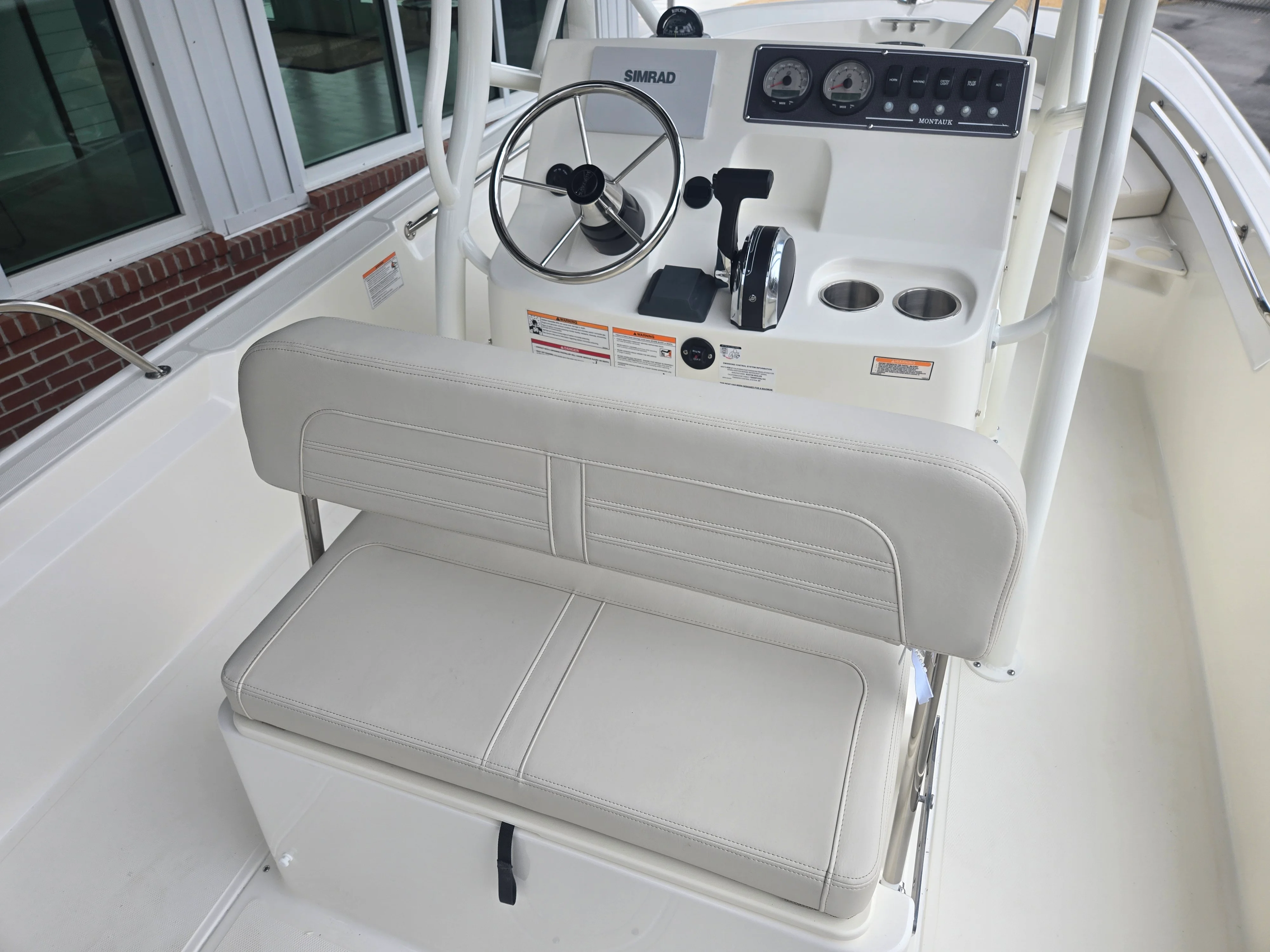 2026 Boston Whaler 190 Montauk Image Thumbnail #6