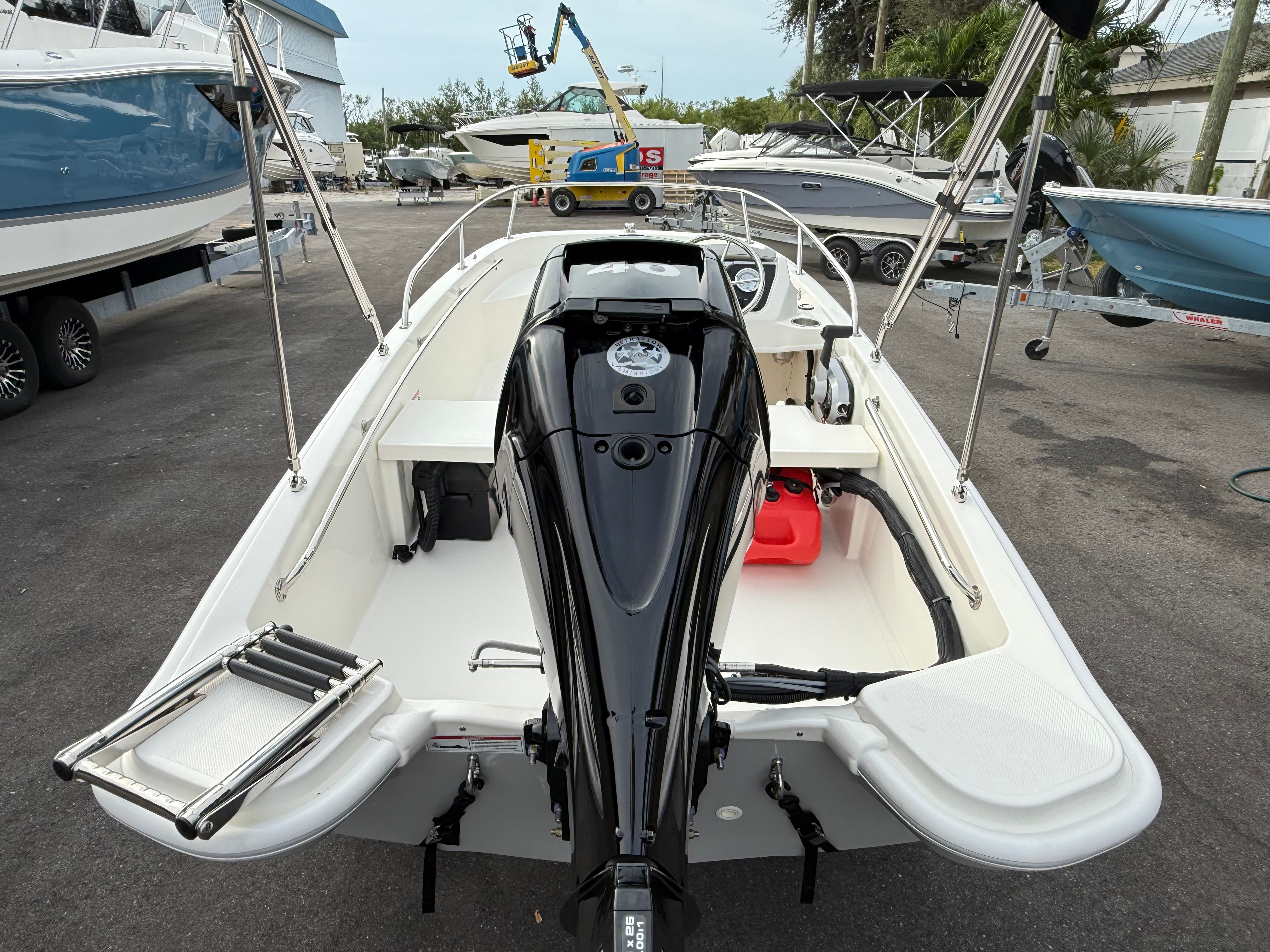 2026 Boston Whaler 130 Super Sport Image Thumbnail #10