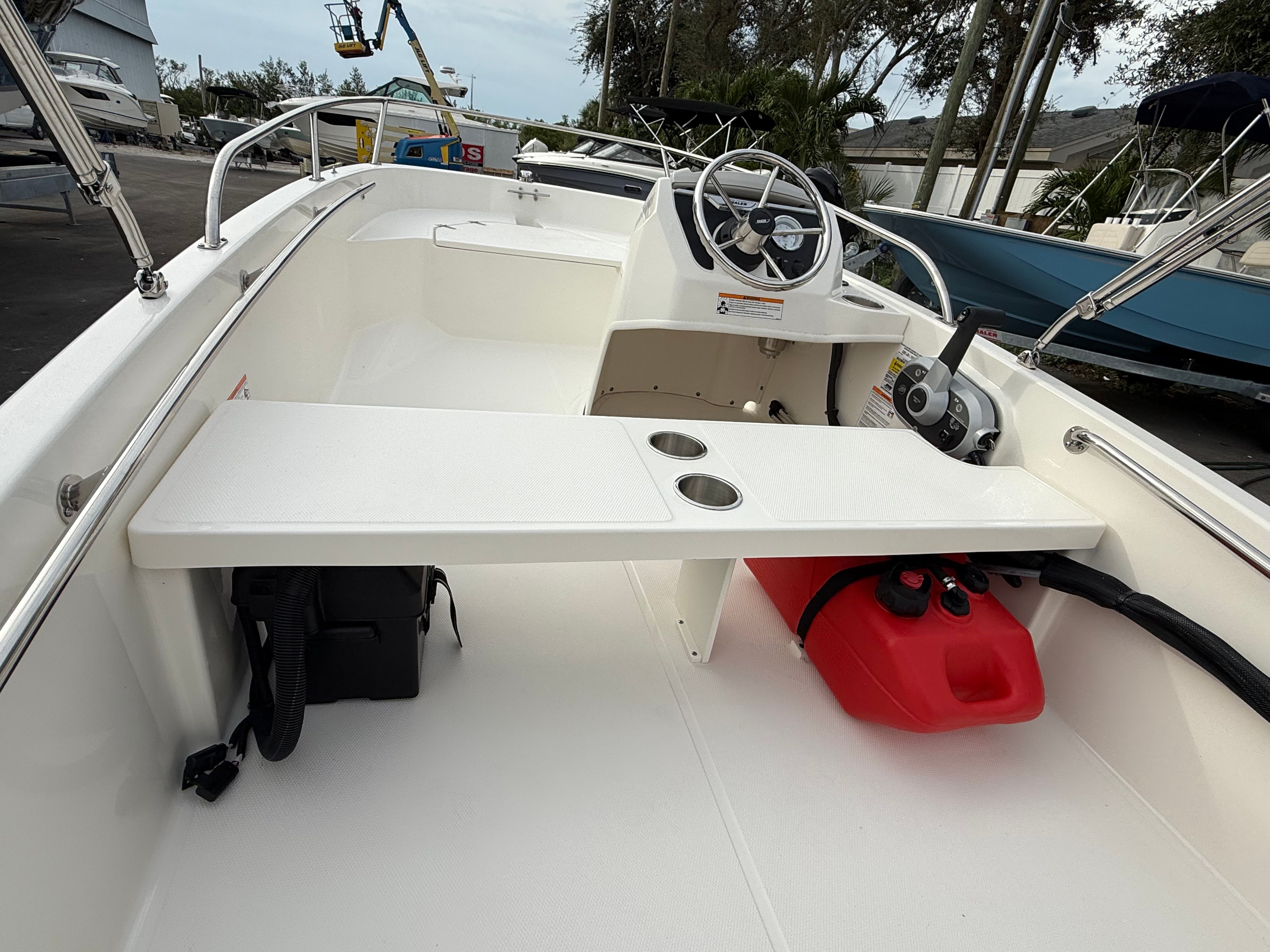 2026 Boston Whaler 130 Super Sport Image Thumbnail #12