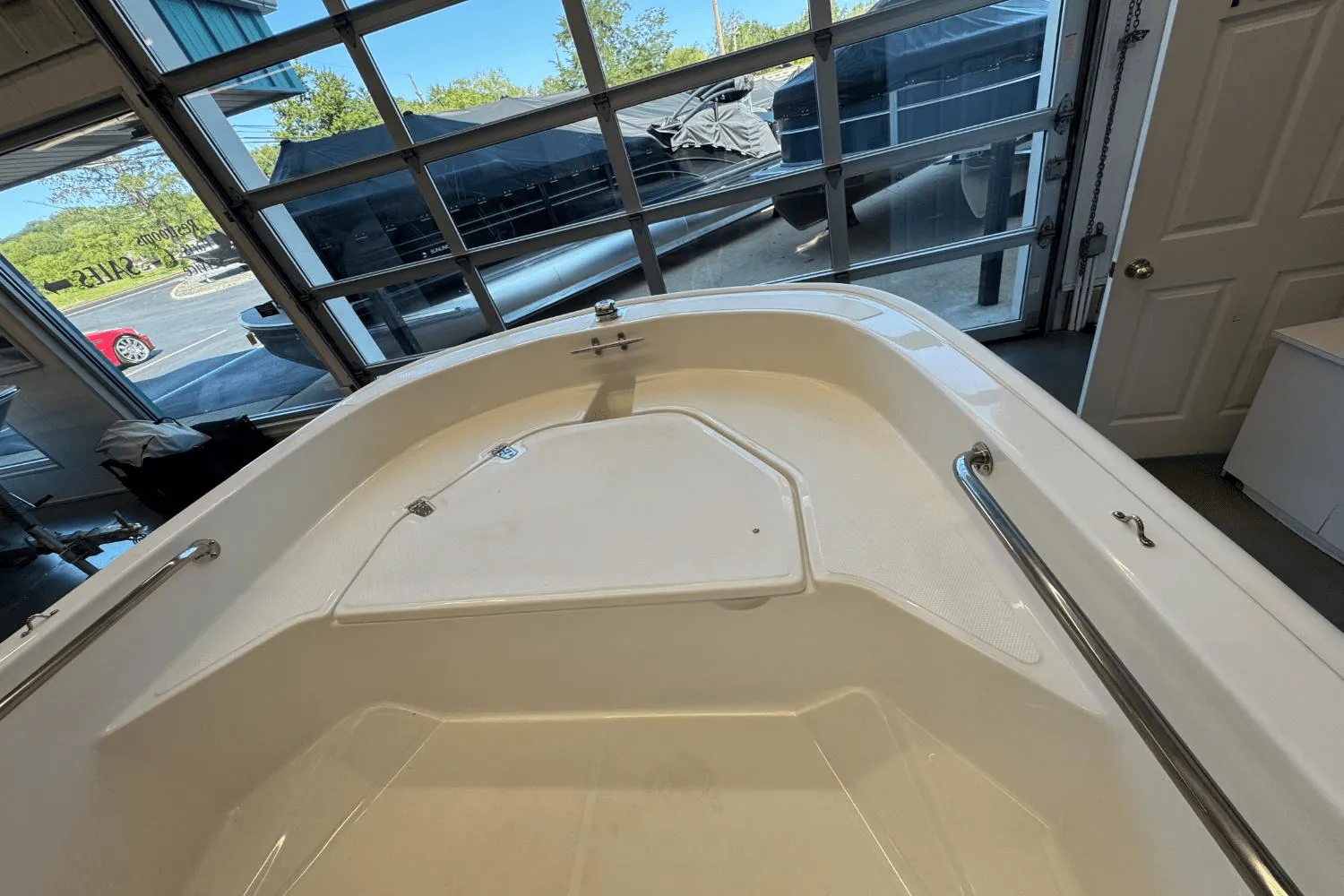 2026 Boston Whaler 130 Super Sport Image Thumbnail #24