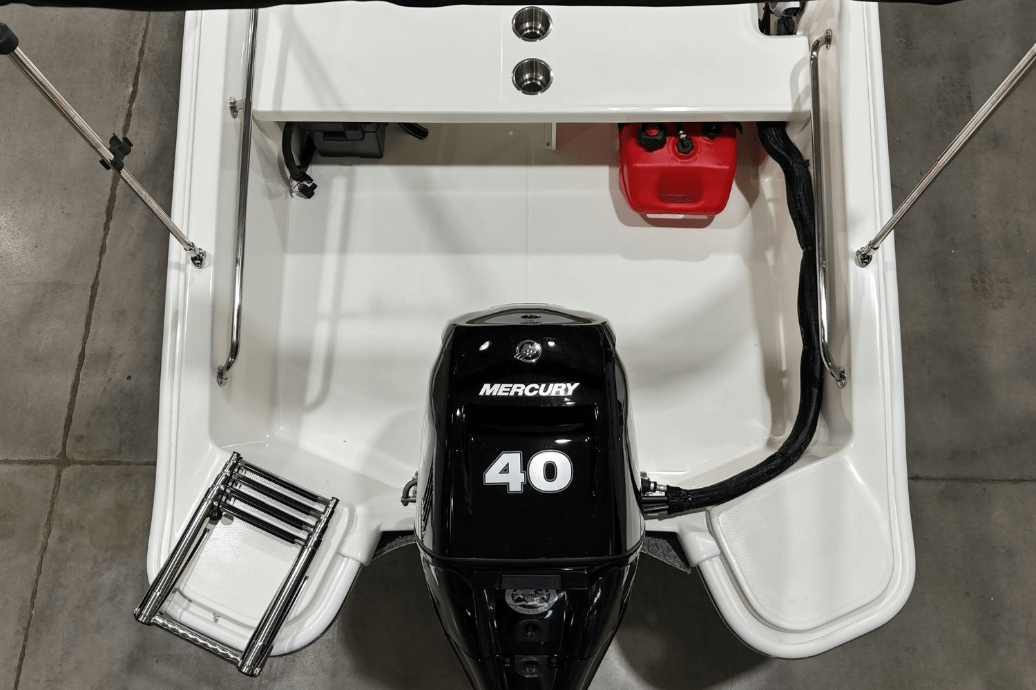 2025 Boston Whaler 130 Super Sport Image Thumbnail #6