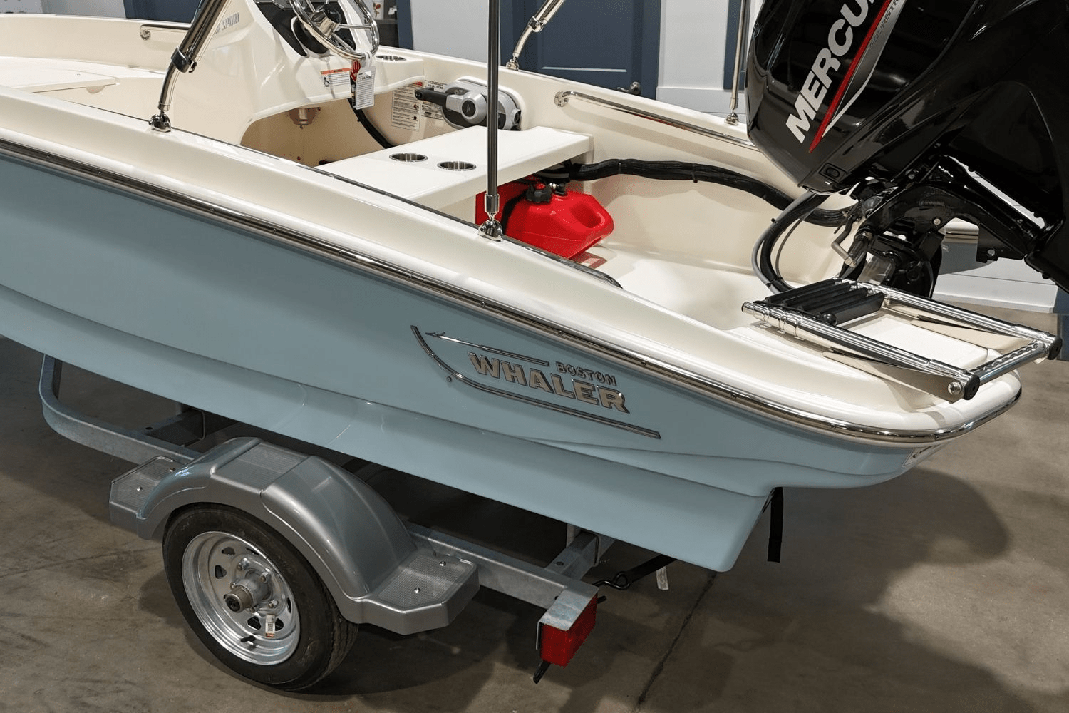 2025 Boston Whaler 130 Super Sport Image Thumbnail #5