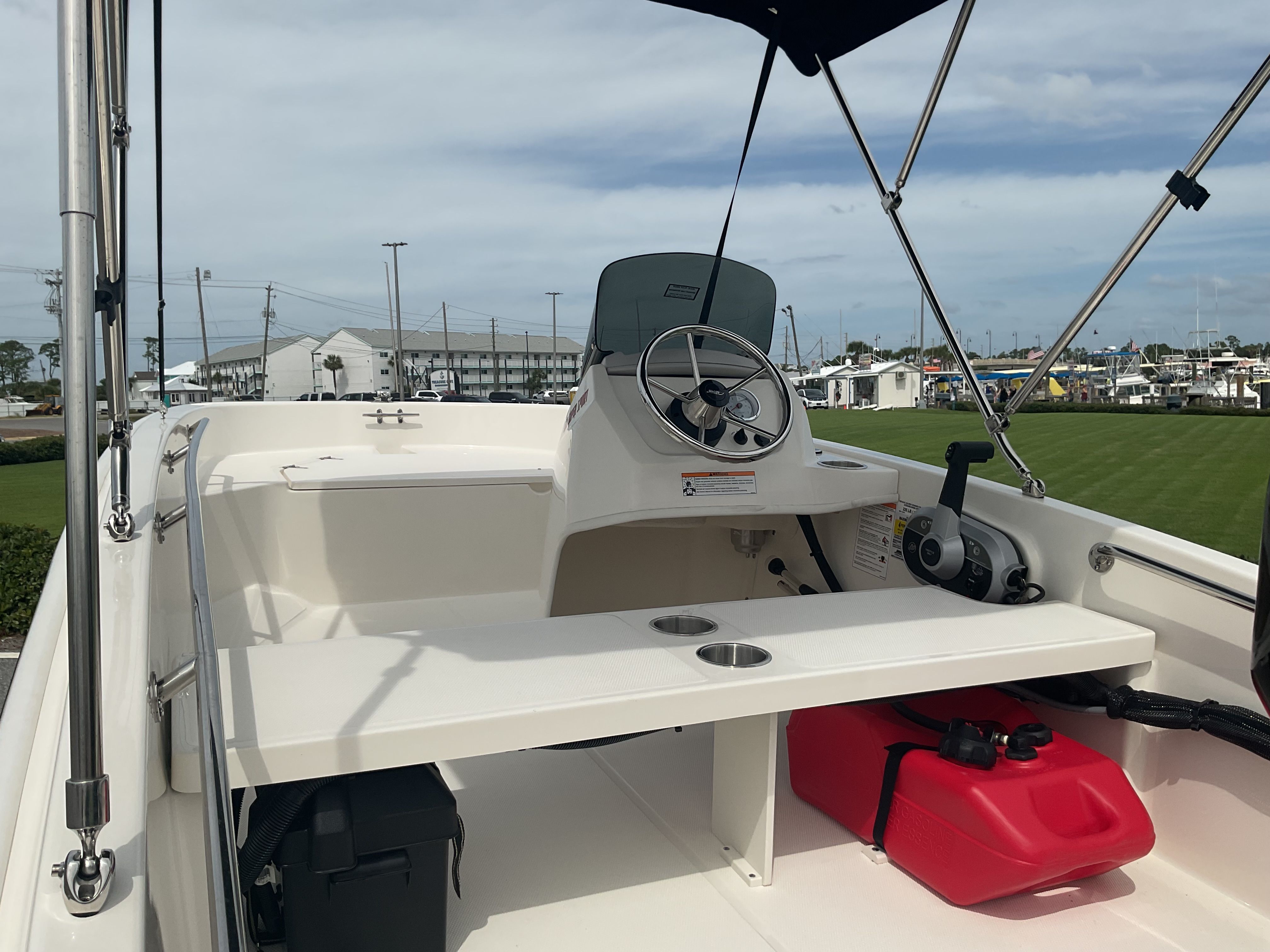 2025 Boston Whaler 130 Super Sport Image Thumbnail #8