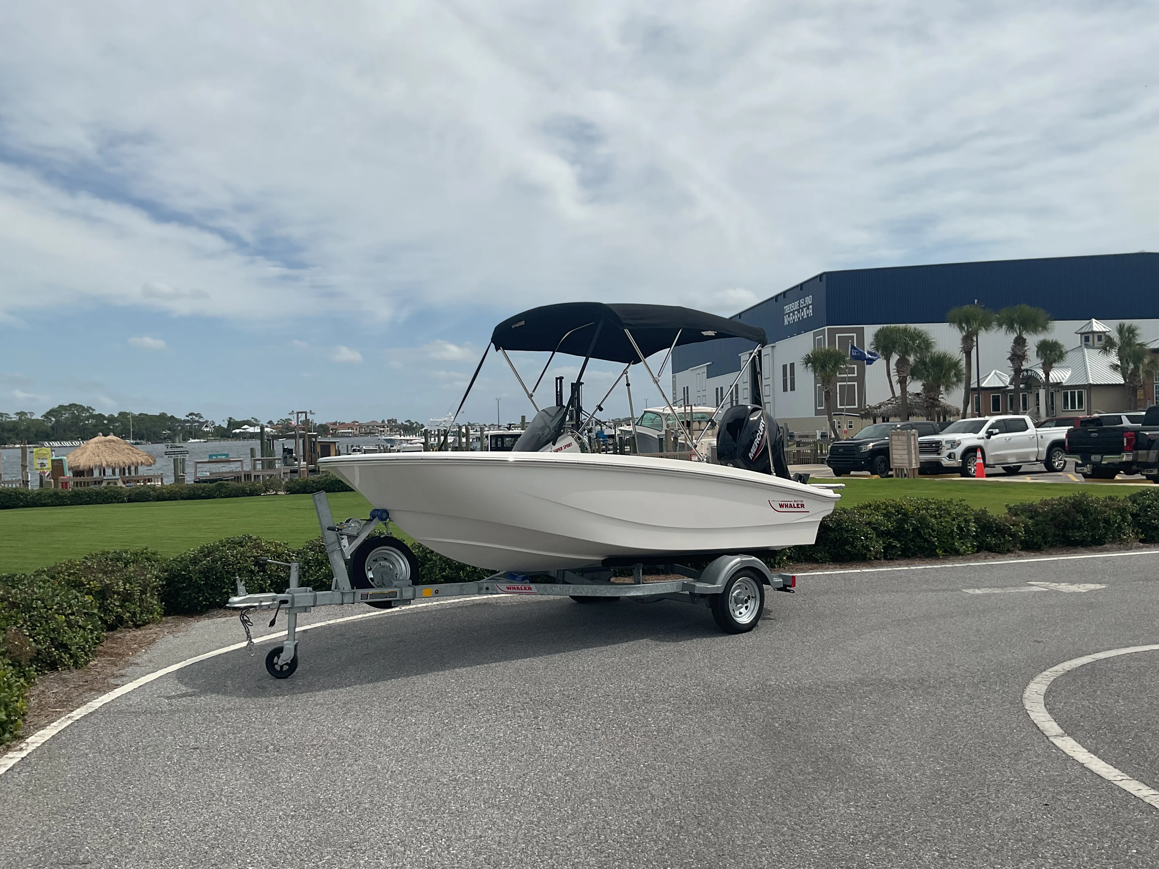 2025 Boston Whaler 130 Super Sport Image Thumbnail #21