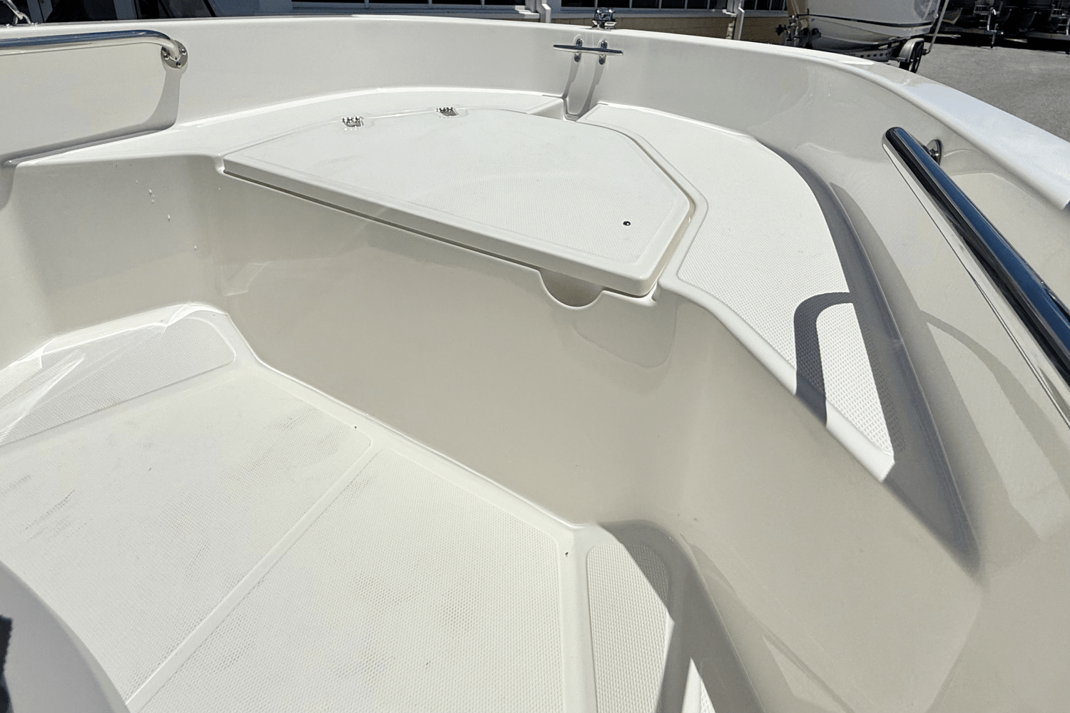 2025 Boston Whaler 130 Super Sport Image Thumbnail #9