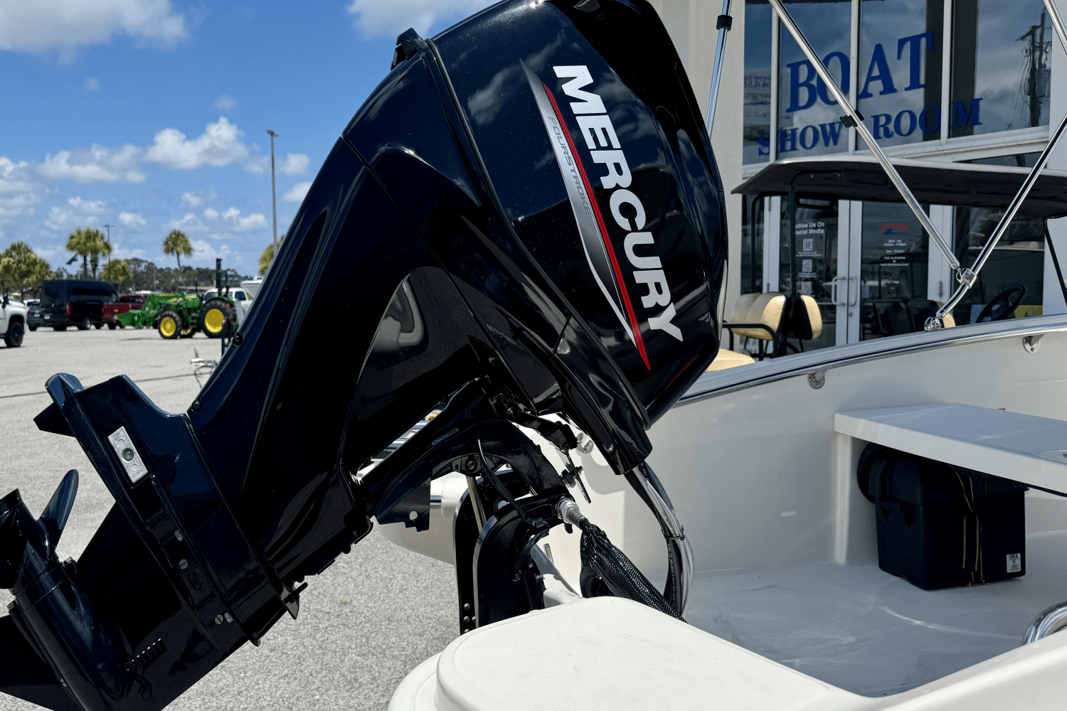 2025 Boston Whaler 130 Super Sport Image Thumbnail #3