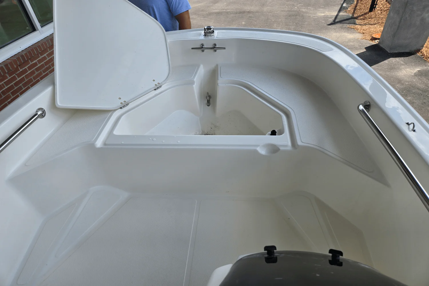 2025 Boston Whaler 130 Super Sport Image Thumbnail #6