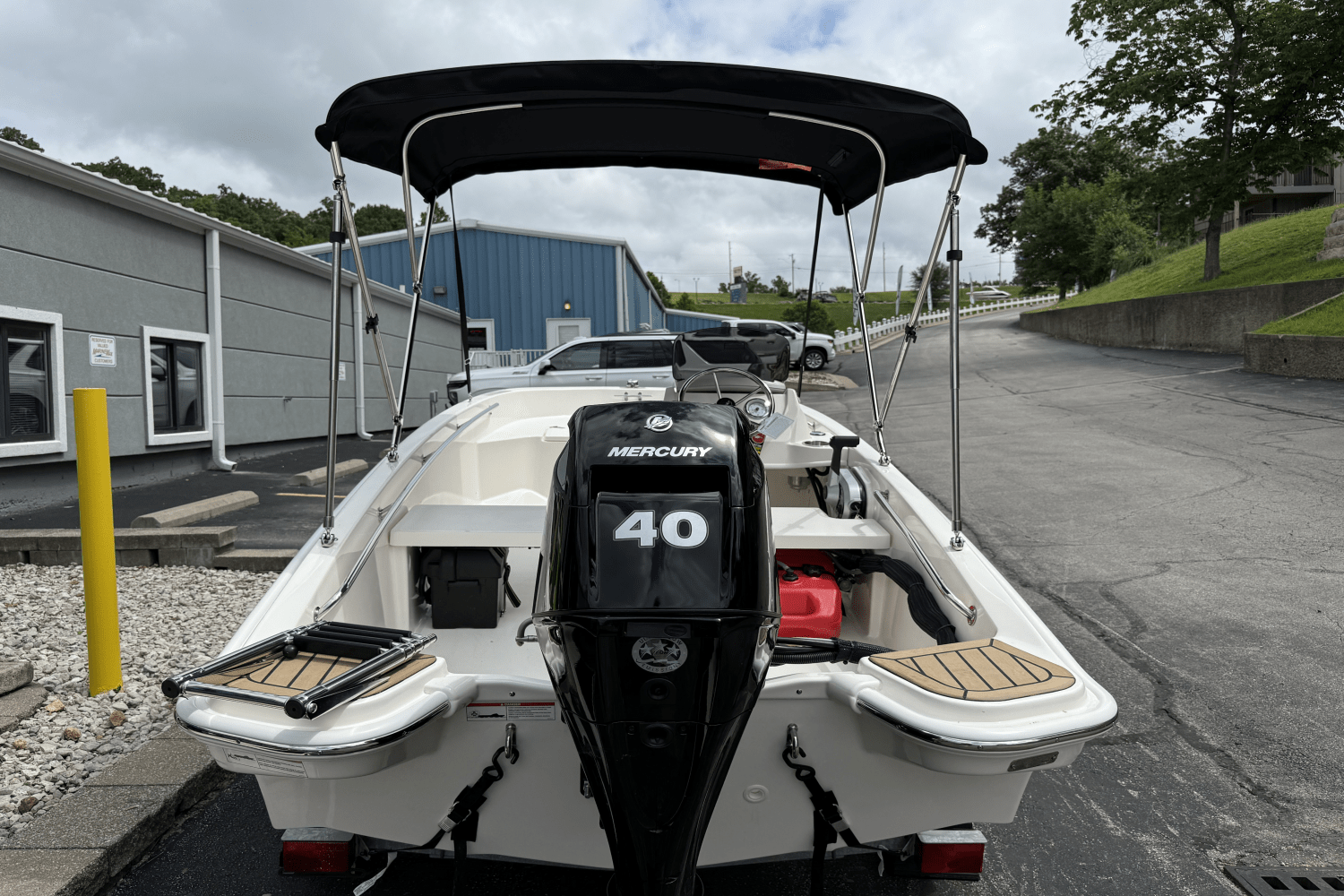 2025 Boston Whaler 130 Super Sport Image Thumbnail #8