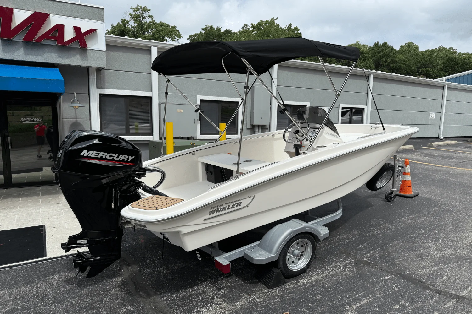 2025 Boston Whaler 130 Super Sport Image Thumbnail #2