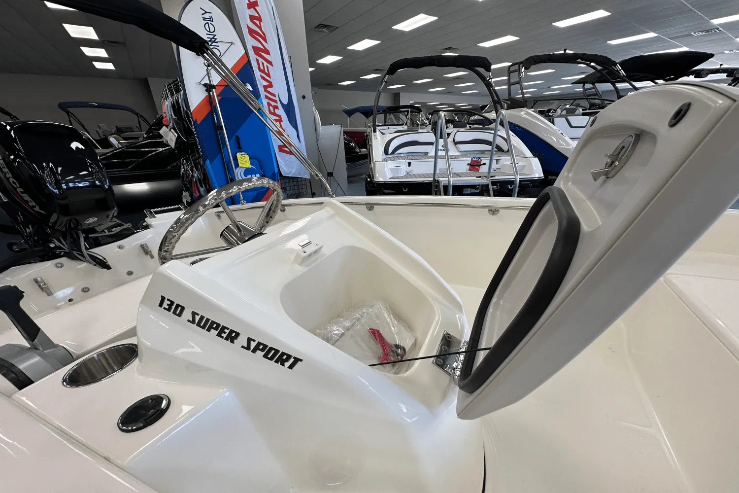2025 Boston Whaler 130 Super Sport Image Thumbnail #8