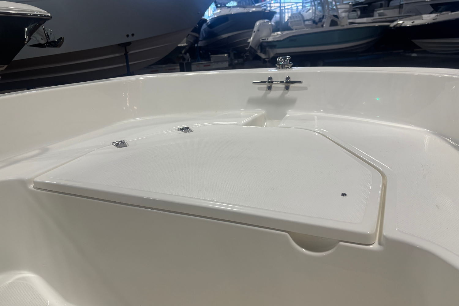 2025 Boston Whaler 130 Super Sport Image Thumbnail #6