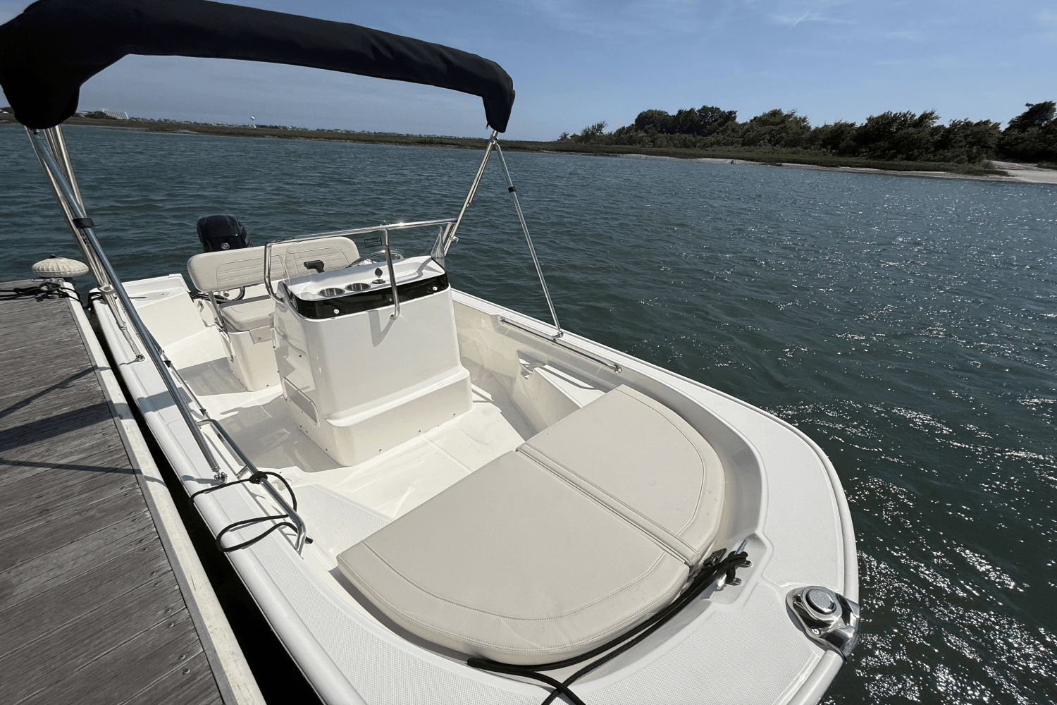 2025 Boston Whaler 150 Montauk Image Thumbnail #12