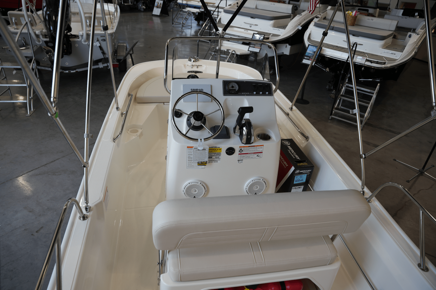 2025 Boston Whaler 150 Montauk Image Thumbnail #7