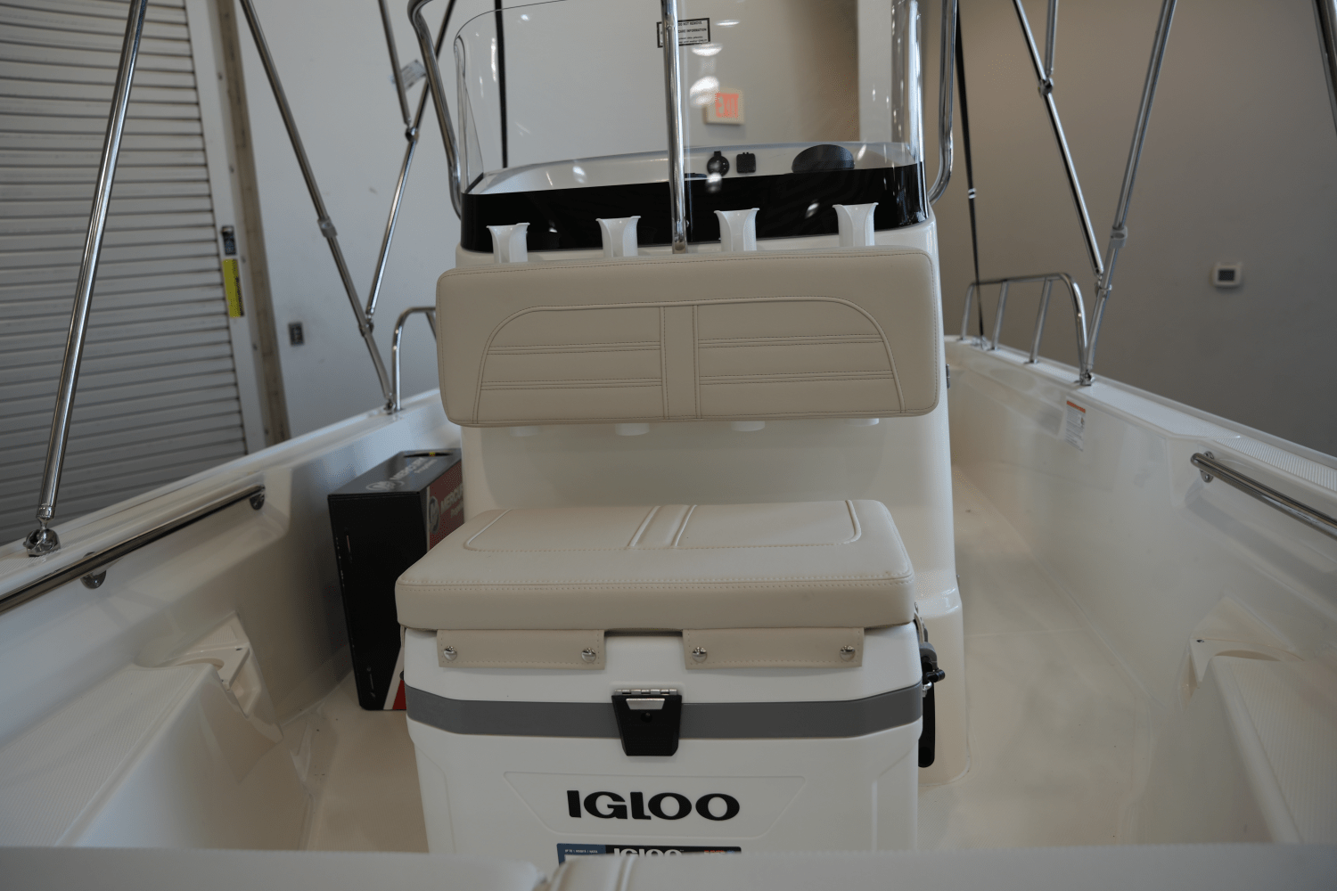 2025 Boston Whaler 150 Montauk Image Thumbnail #15
