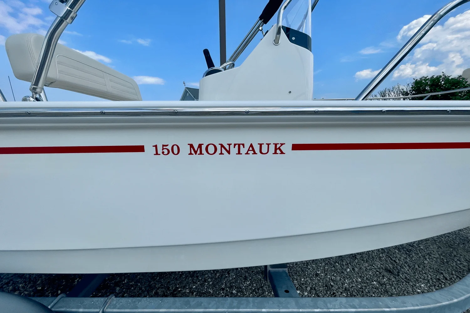 2025 Boston Whaler 150 Montauk Image Thumbnail #2
