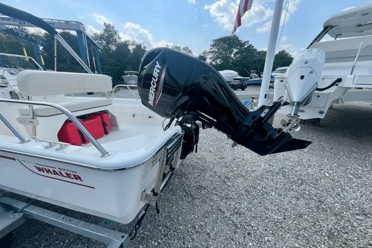 2025 Boston Whaler 150 Montauk Image Thumbnail #4