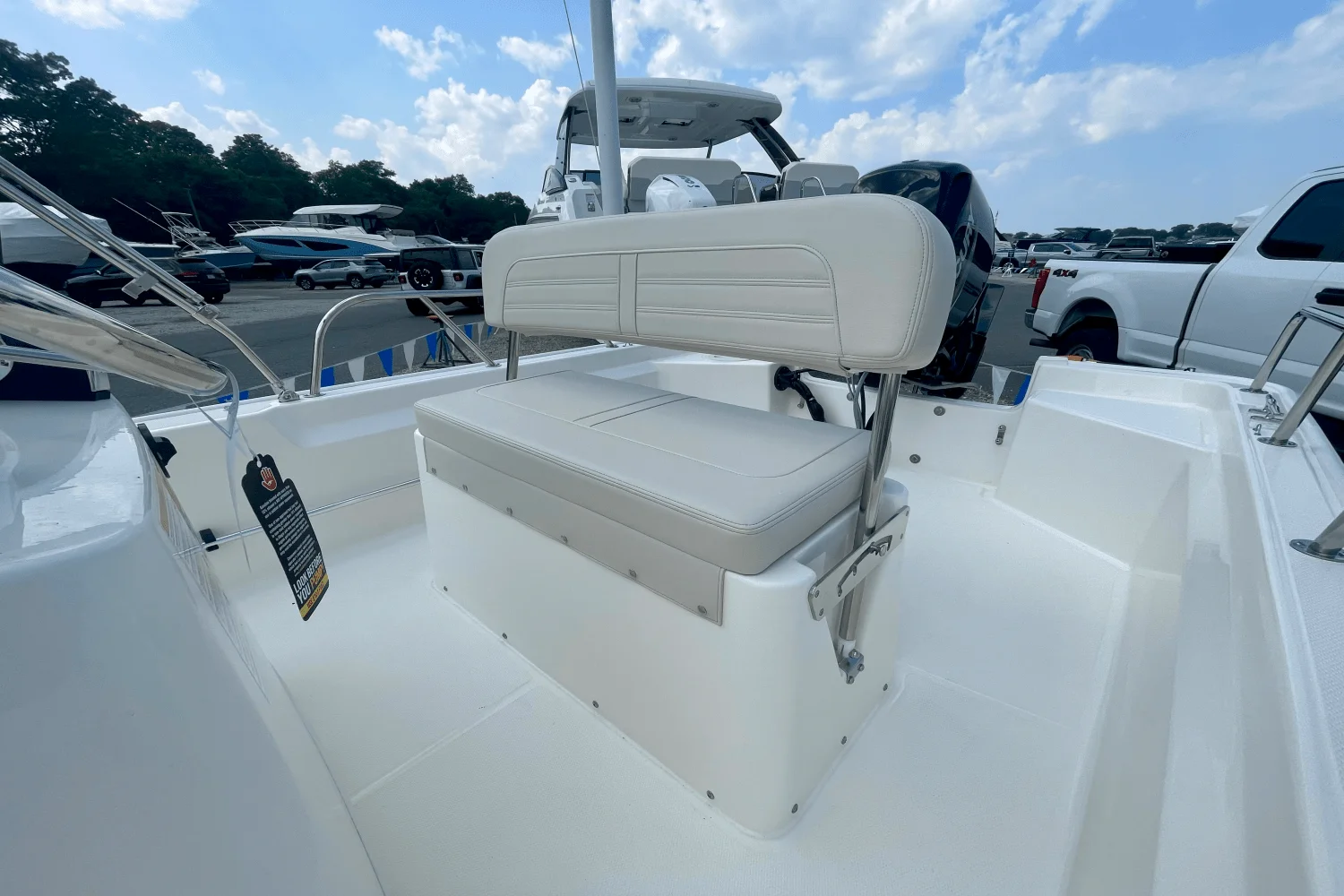 2025 Boston Whaler 150 Montauk Image Thumbnail #10