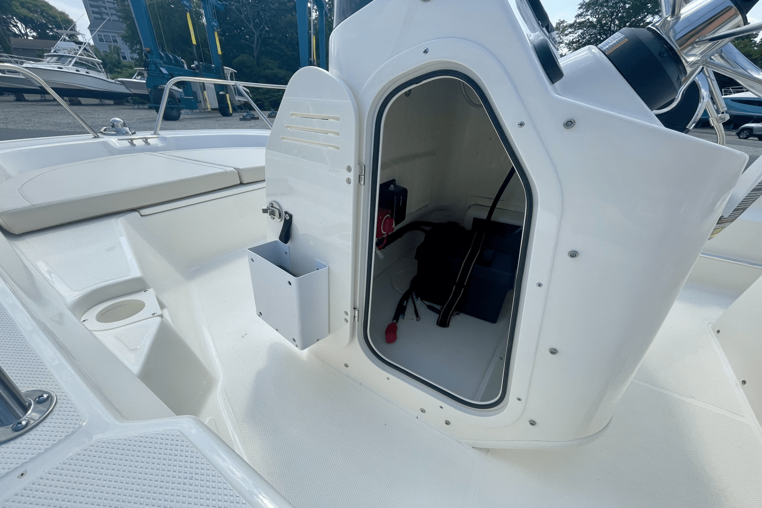 2025 Boston Whaler 150 Montauk Image Thumbnail #13