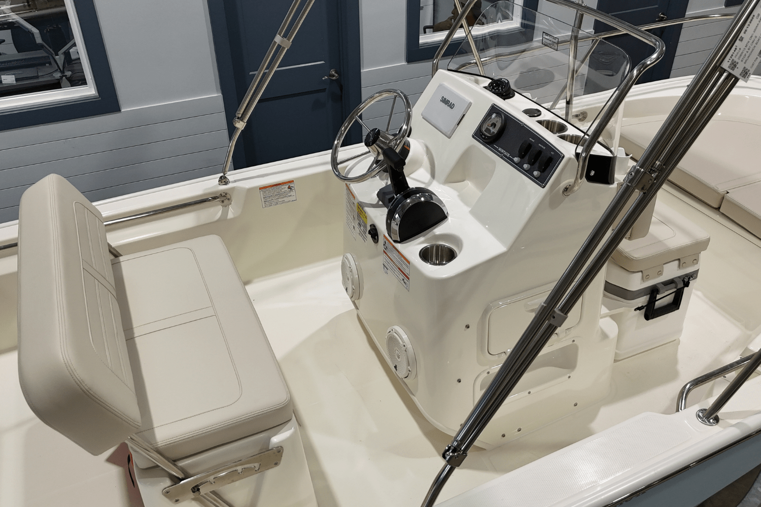 2025 Boston Whaler 150 Montauk Image Thumbnail #17