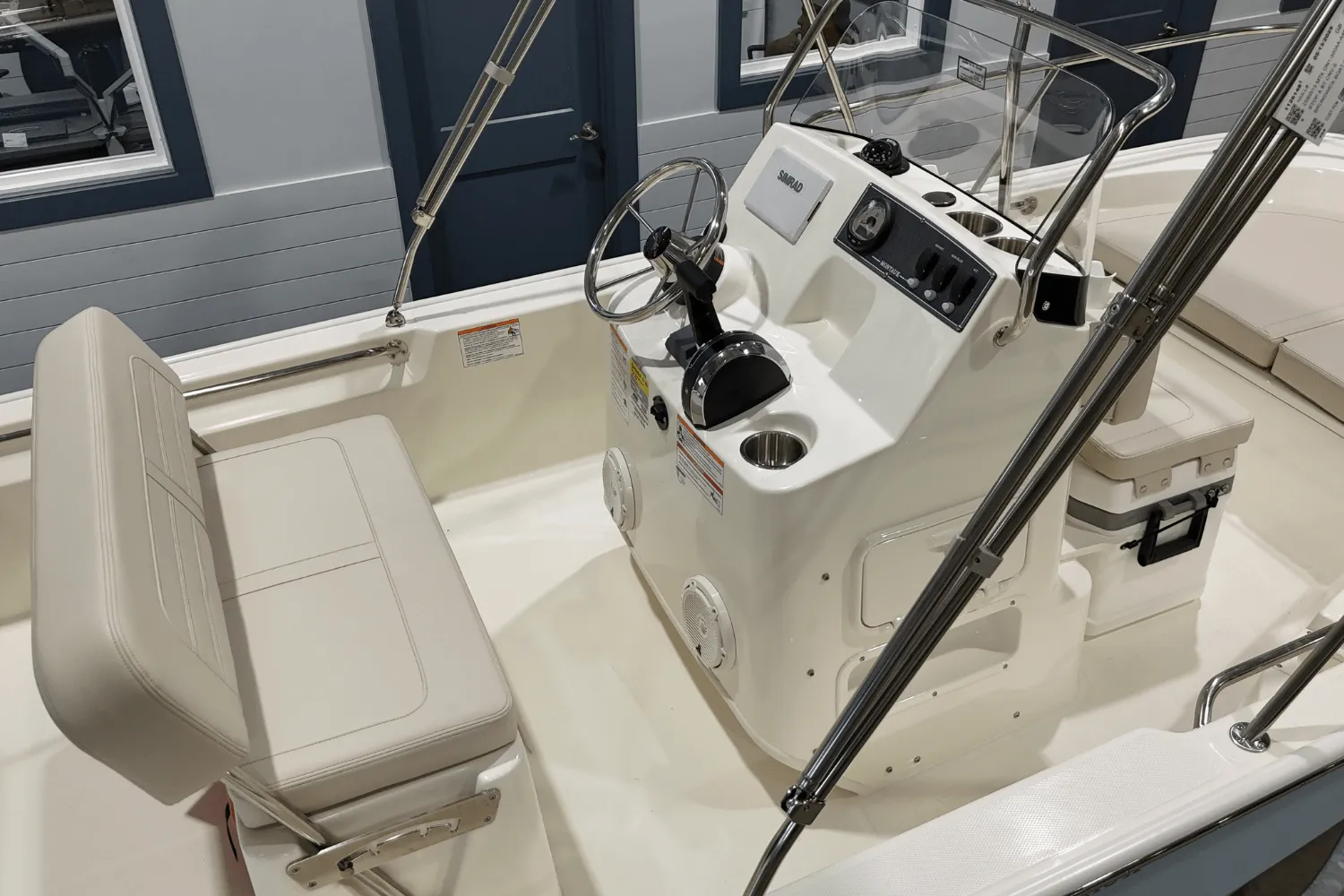 2025 Boston Whaler 150 Montauk Image Thumbnail #17