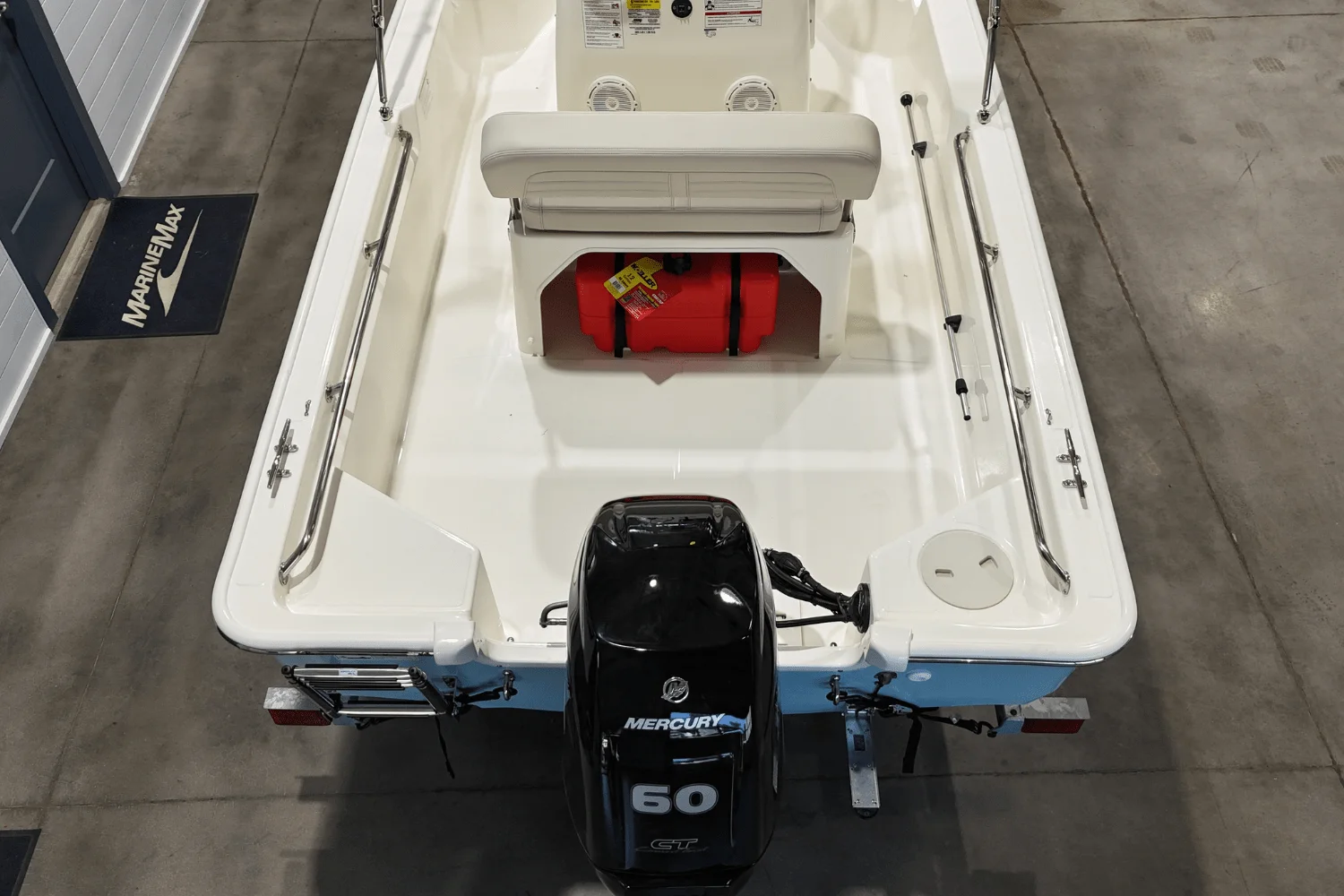 2025 Boston Whaler 150 Montauk Image Thumbnail #10